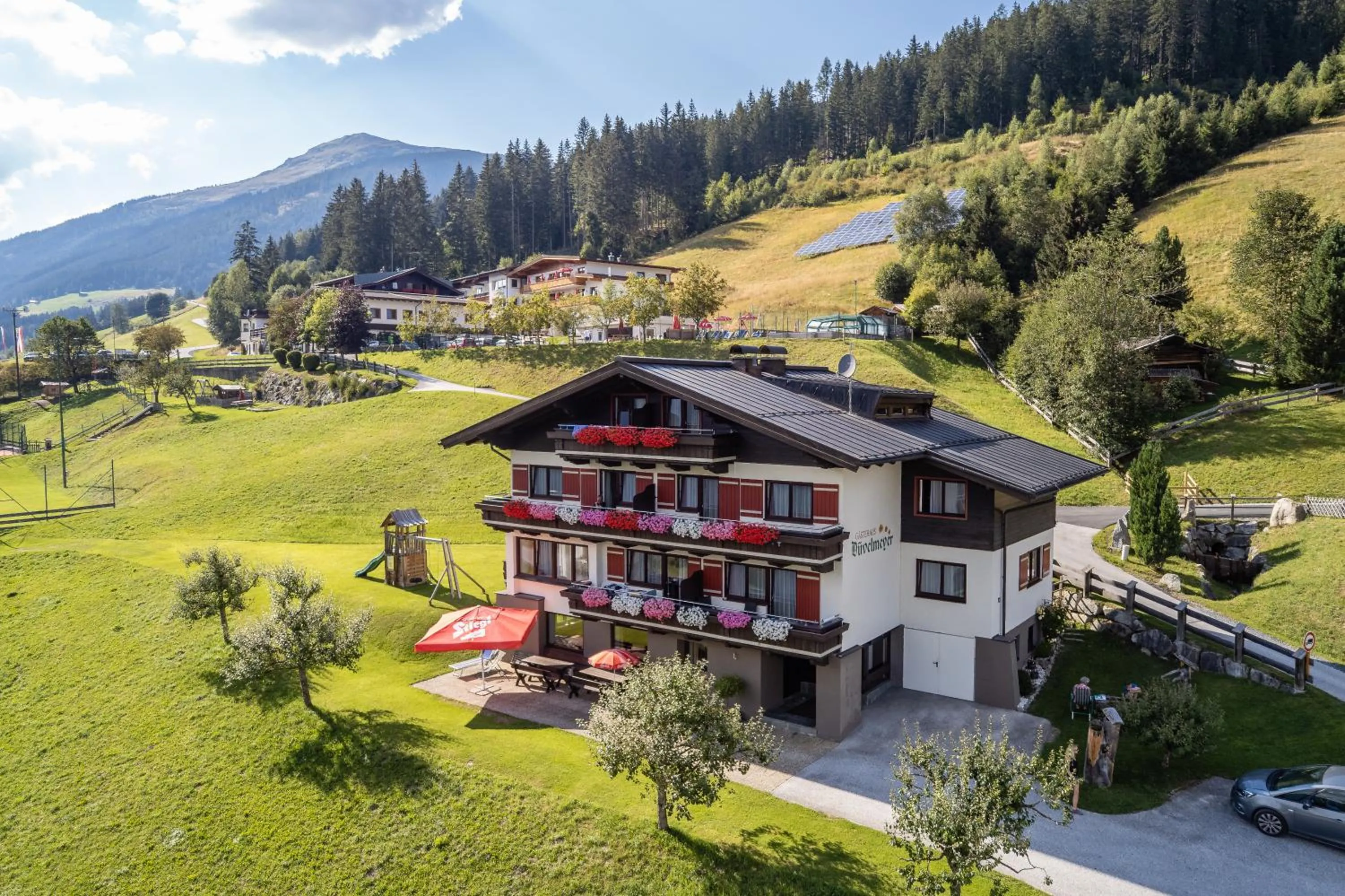 Jugend- und Familienhotel Venedigerhof