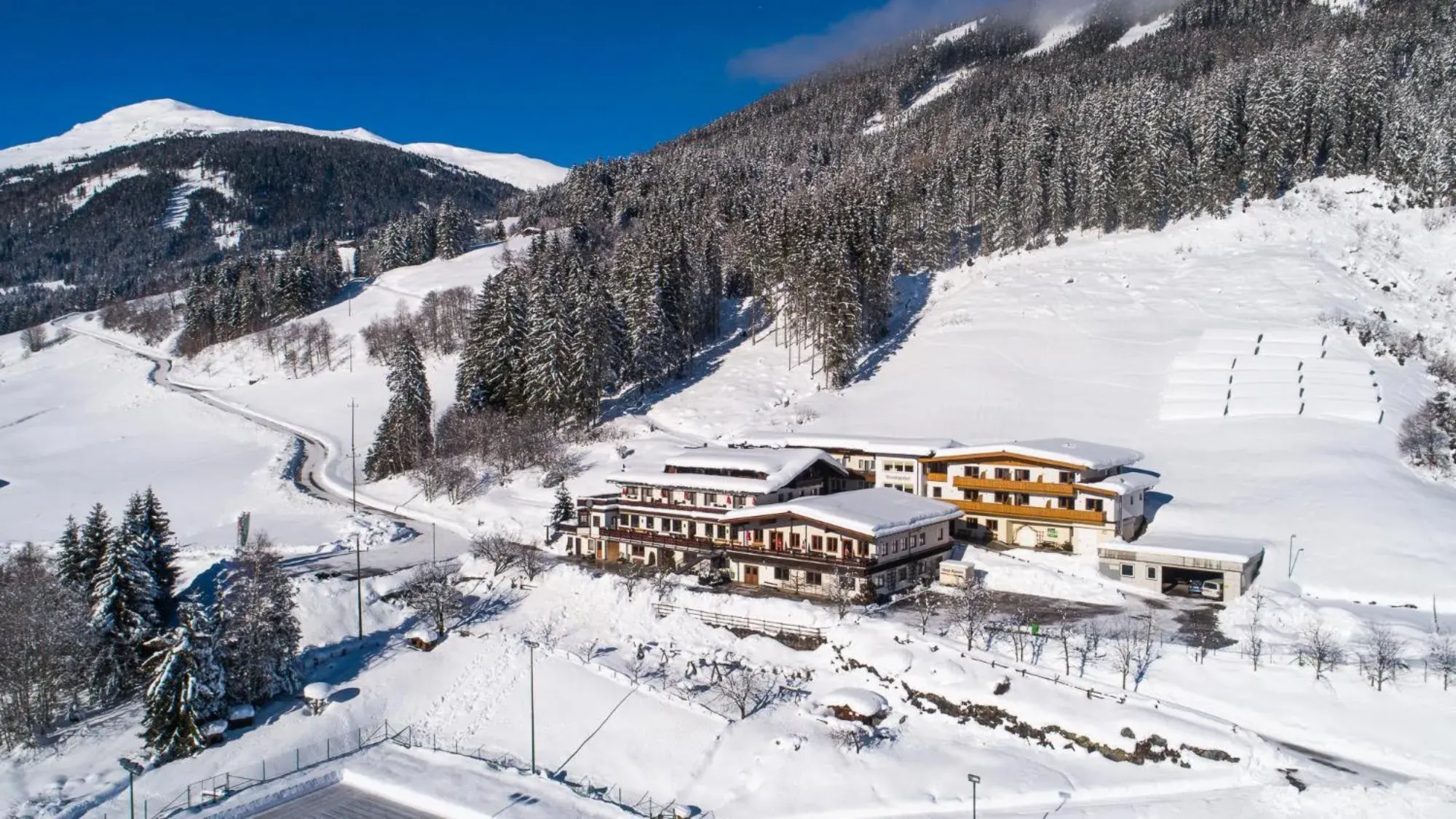 Jugend- und Familienhotel Venedigerhof Jugend- und Familienhotel Venedigerhof