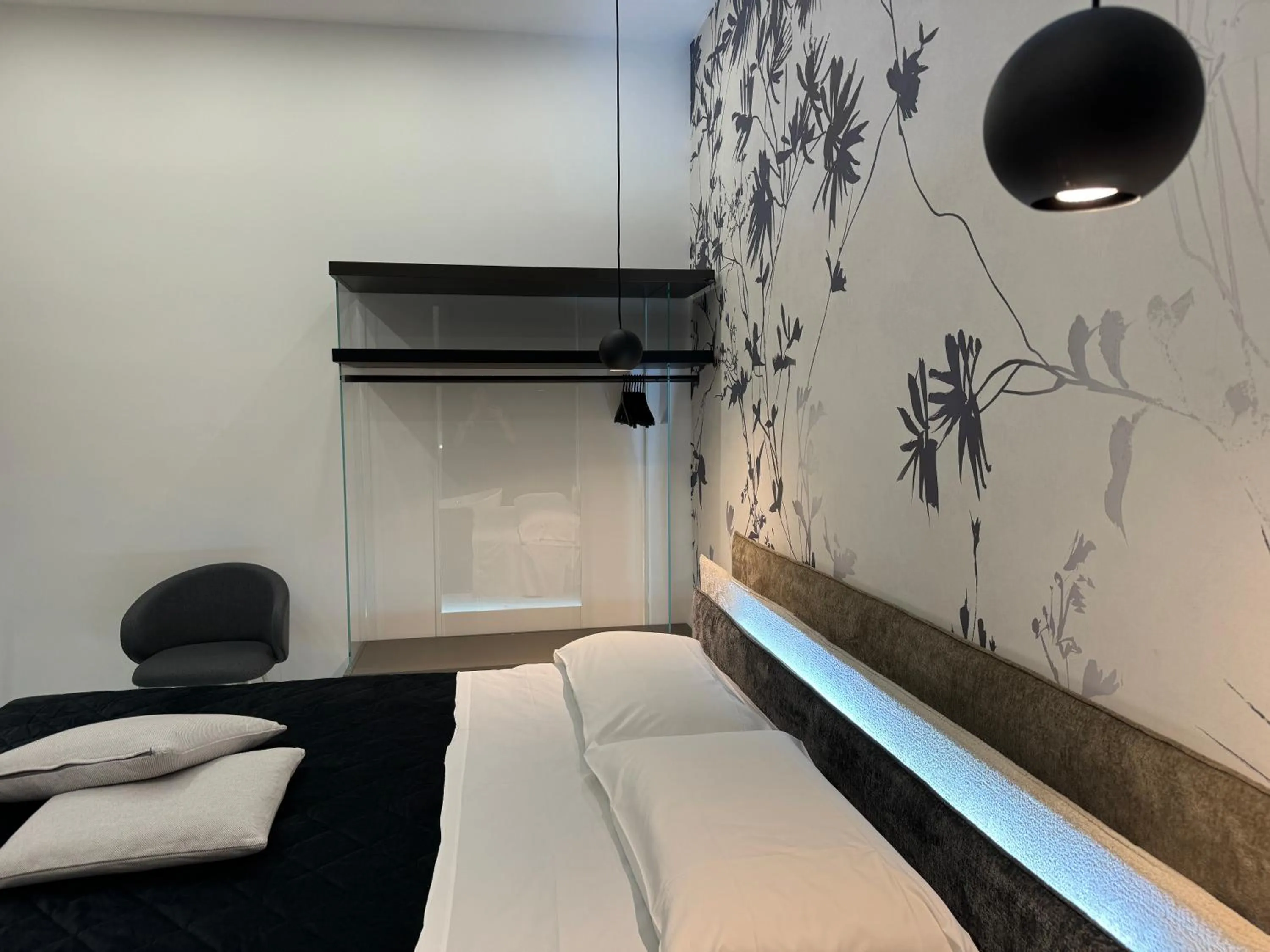 Bedroom, Bed in Relais Stibbert Florence