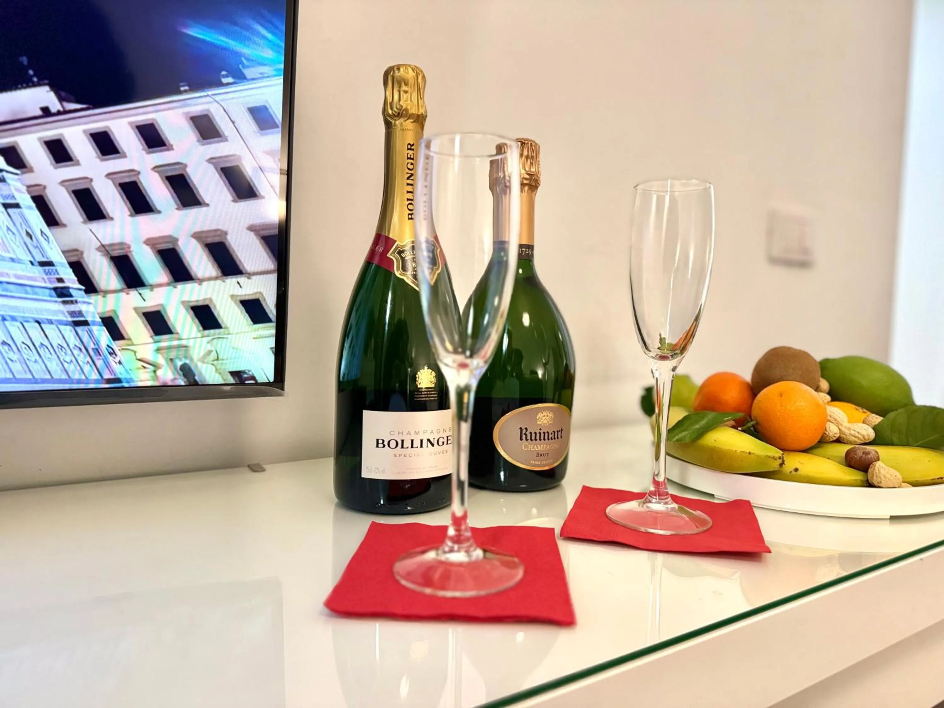 Food and drinks in Relais Stibbert Florence