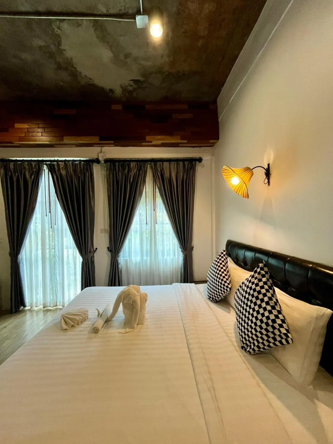 Bedroom, Bed in The Warehouse Chiang Mai