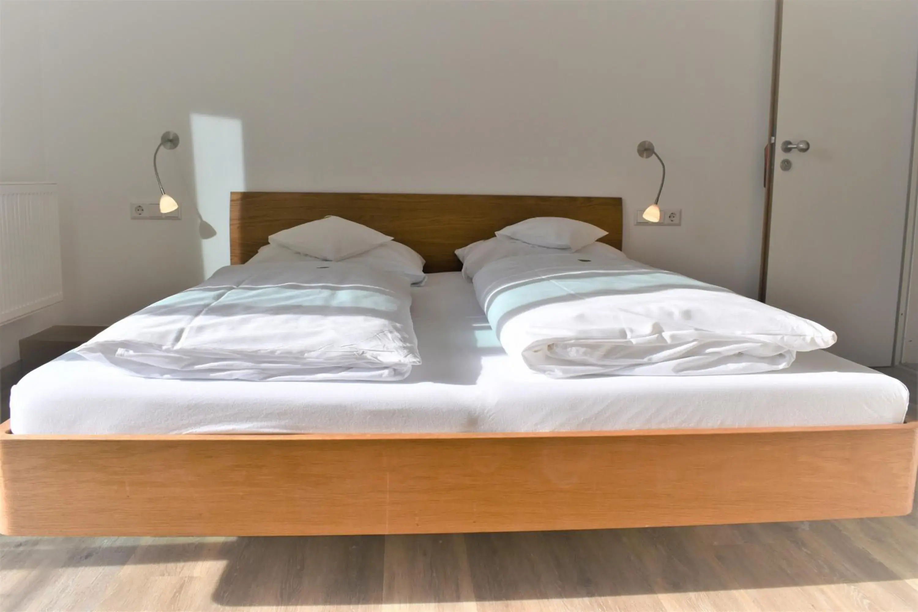 Double Room in Hotel Lindenallee Double Room in Hotel Lindenallee