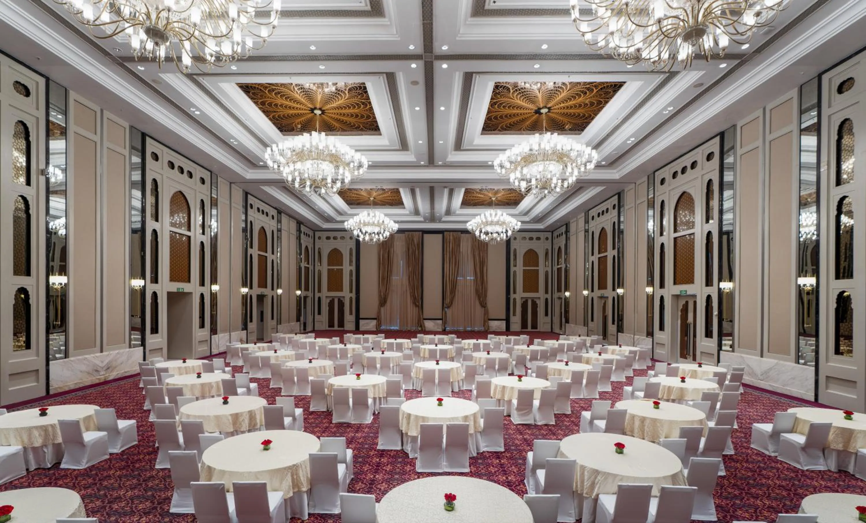 Banquet/Function facilities in The Leela Palace Jaipur