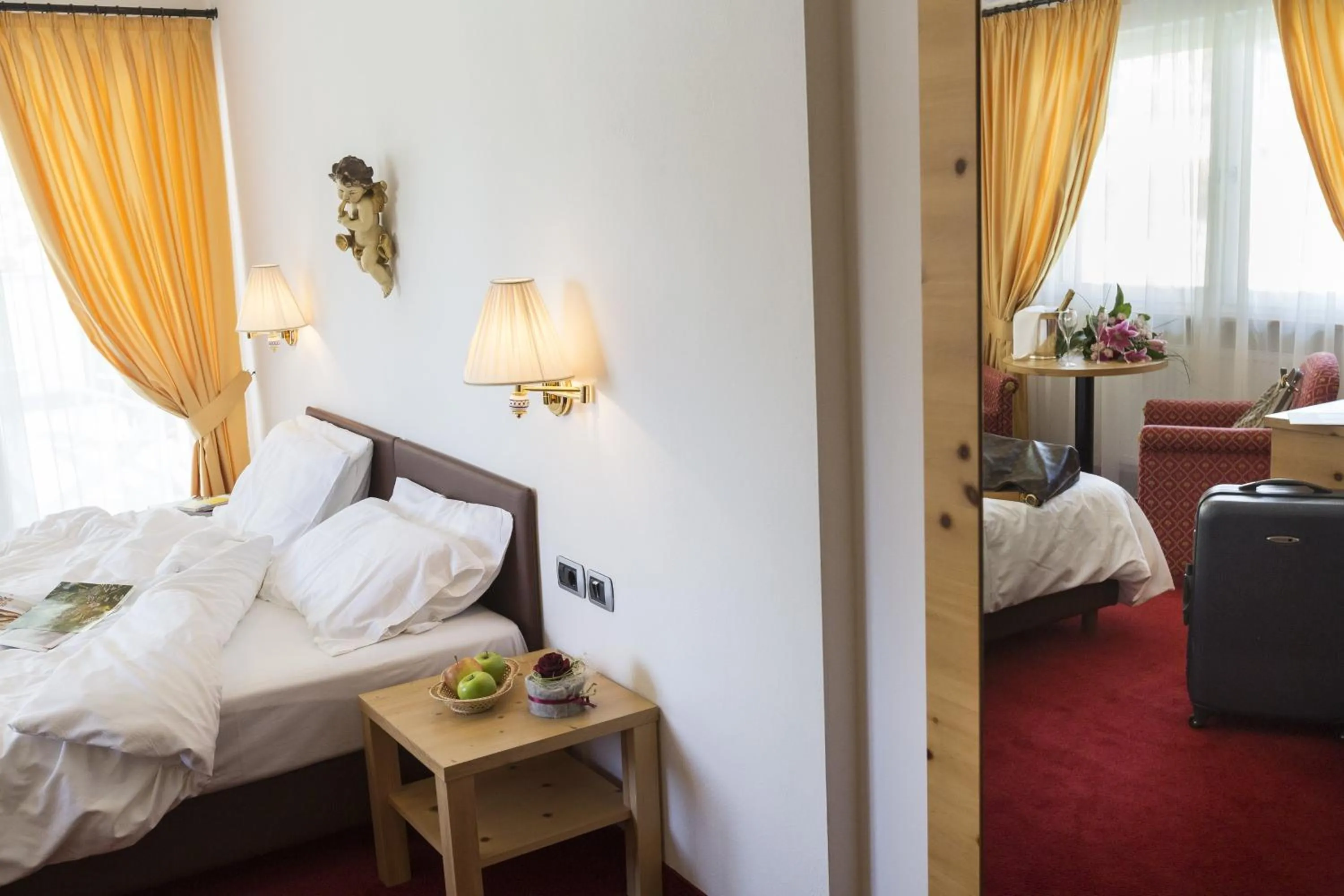 Decorative detail, Bed in Diamant Spa Resort