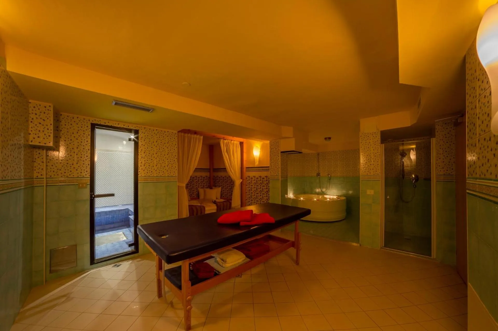 Spa and wellness centre/facilities in Diamant Spa Resort