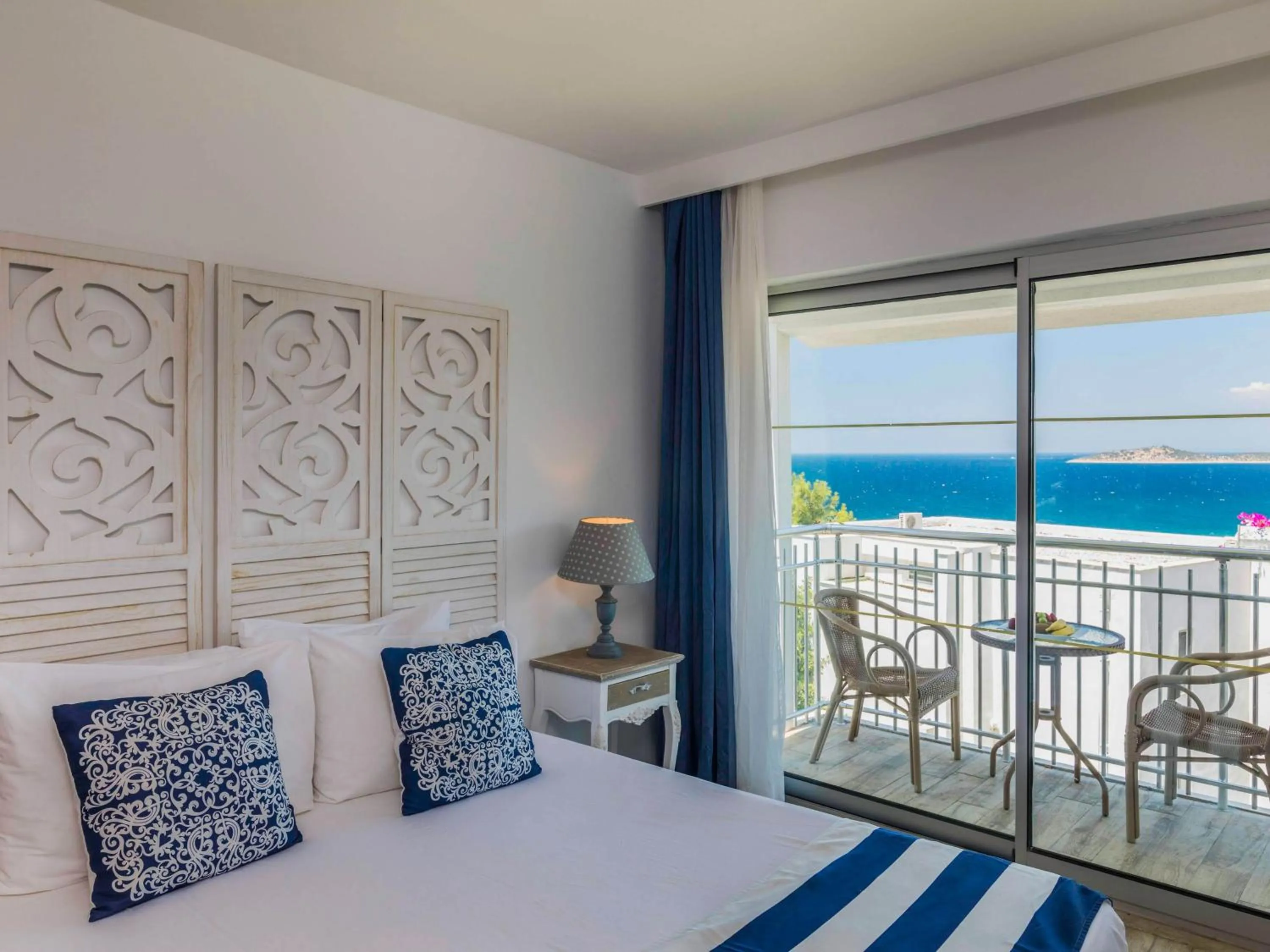 Bed in Blue Dreams Resort Bodrum - Aquapark & Ultra All Inclusive