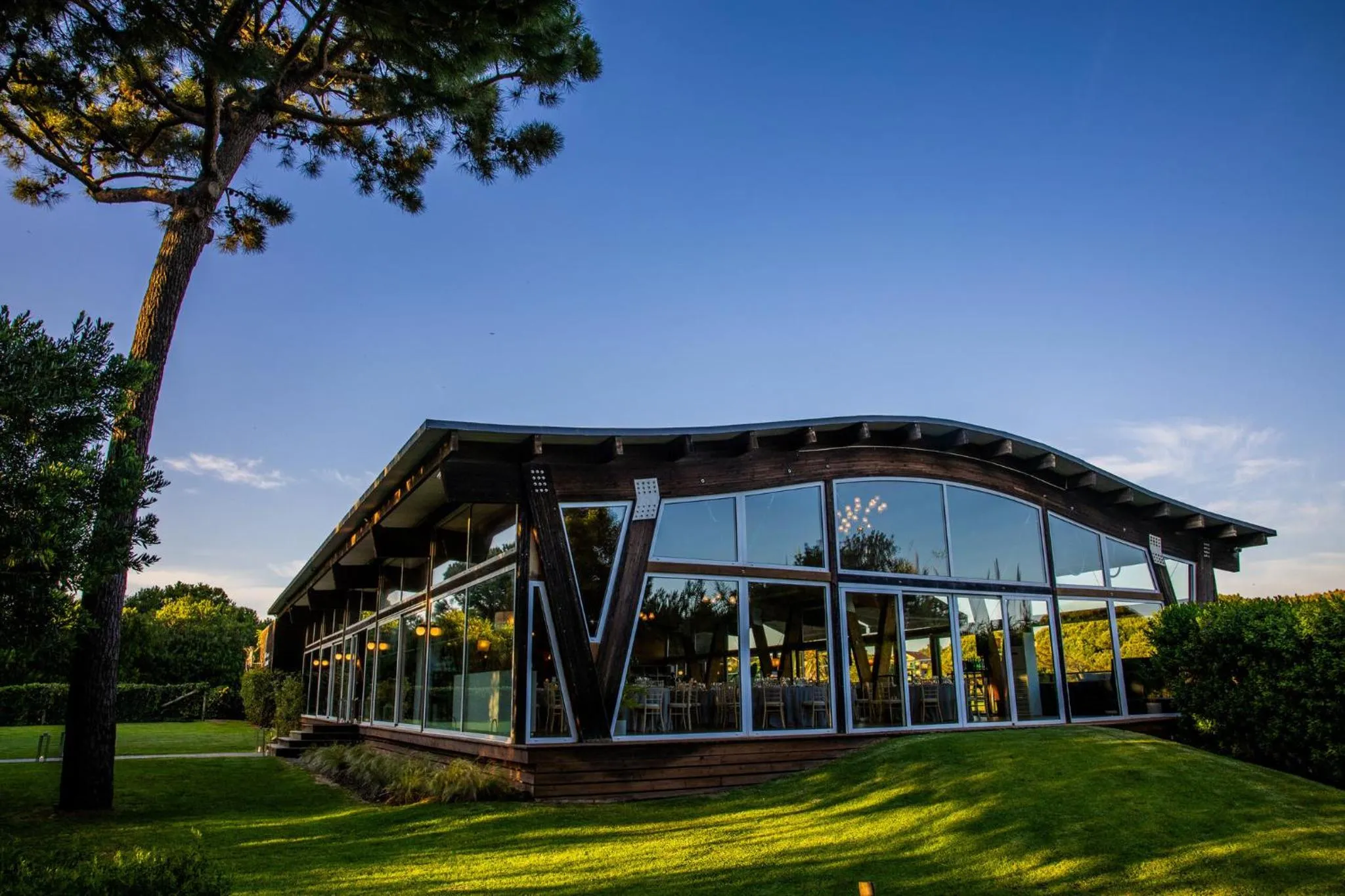 Meeting/conference room in Onyria Marinha Cascais, Vignette Collection by IHG