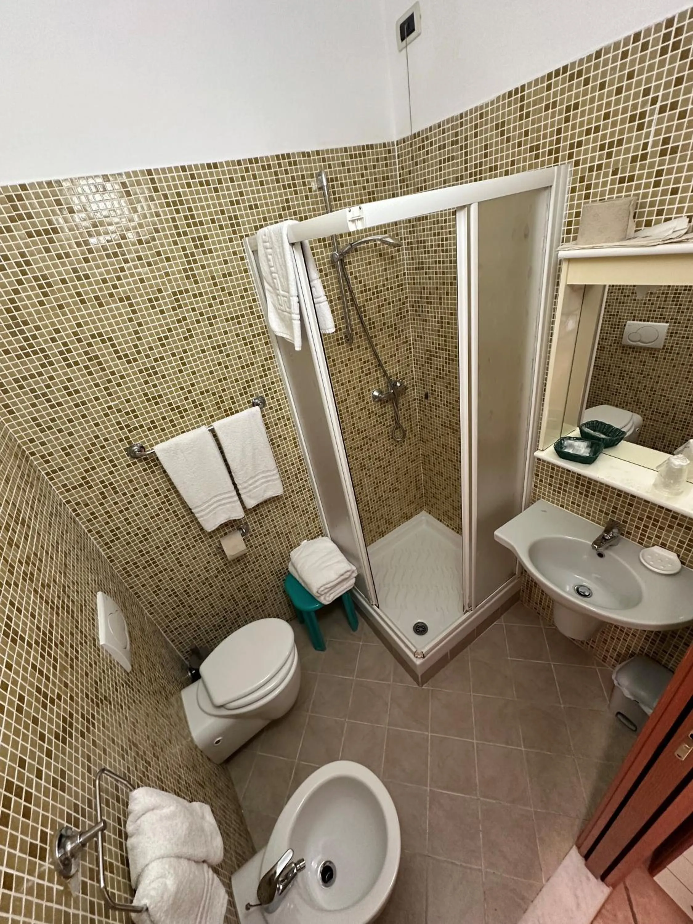 Bathroom in Hotel Svizzera