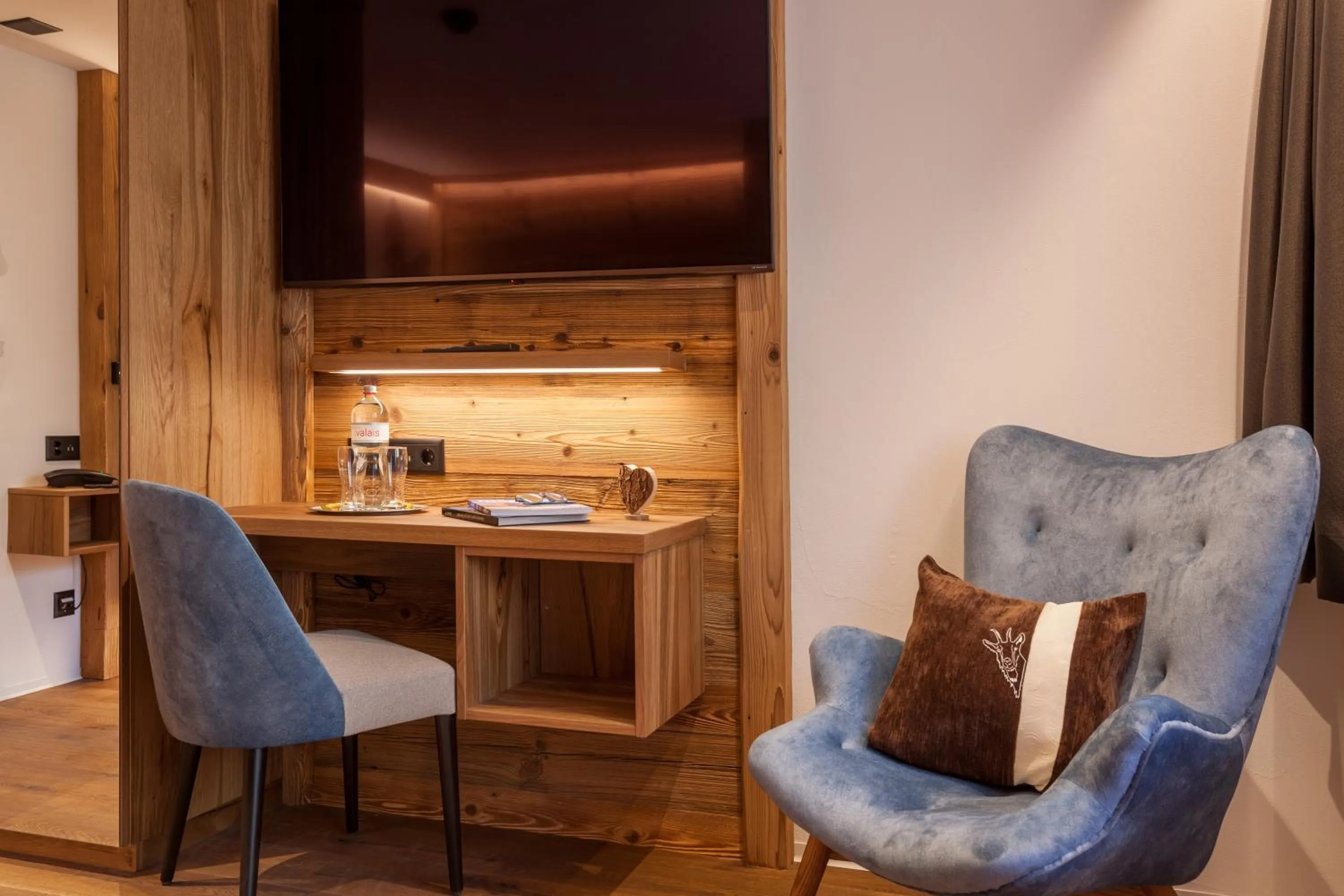 Seating area in Silvana Mountain Hotel