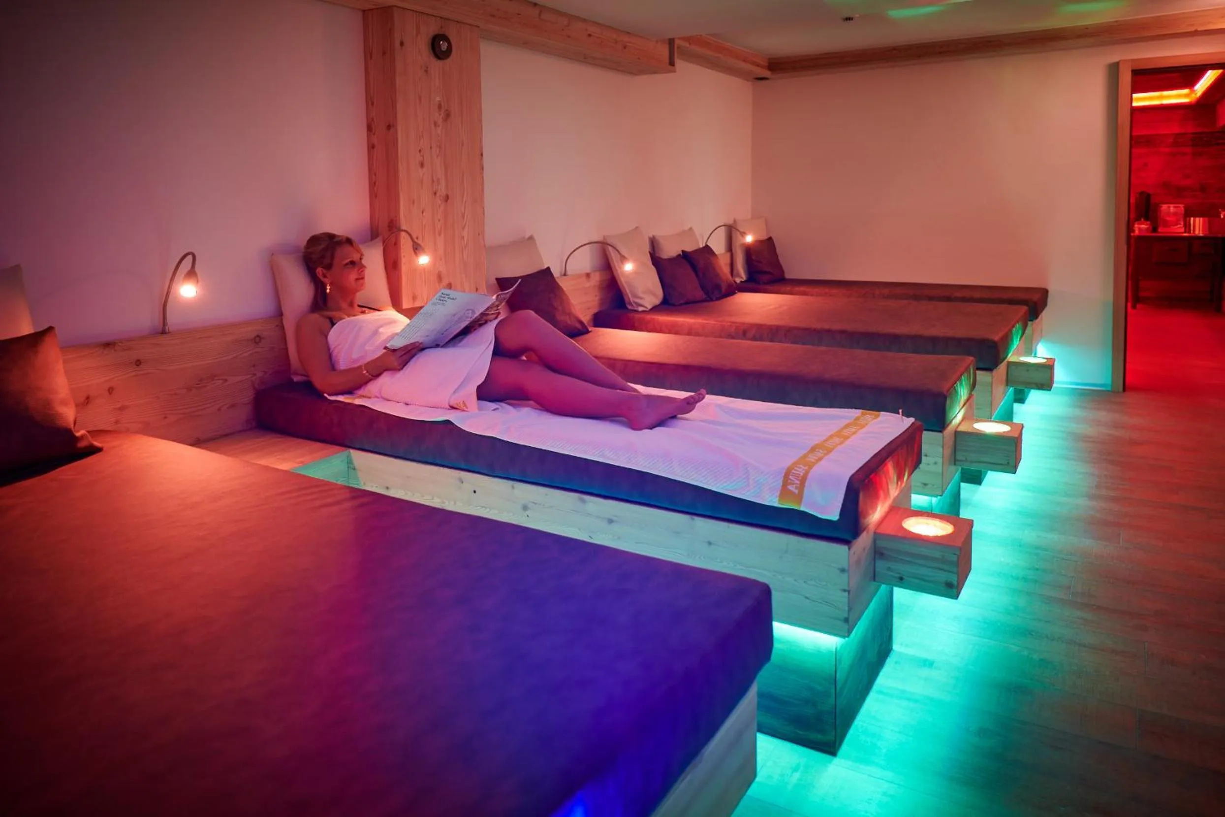 Spa and wellness centre/facilities, Bed in Silvana Mountain Hotel