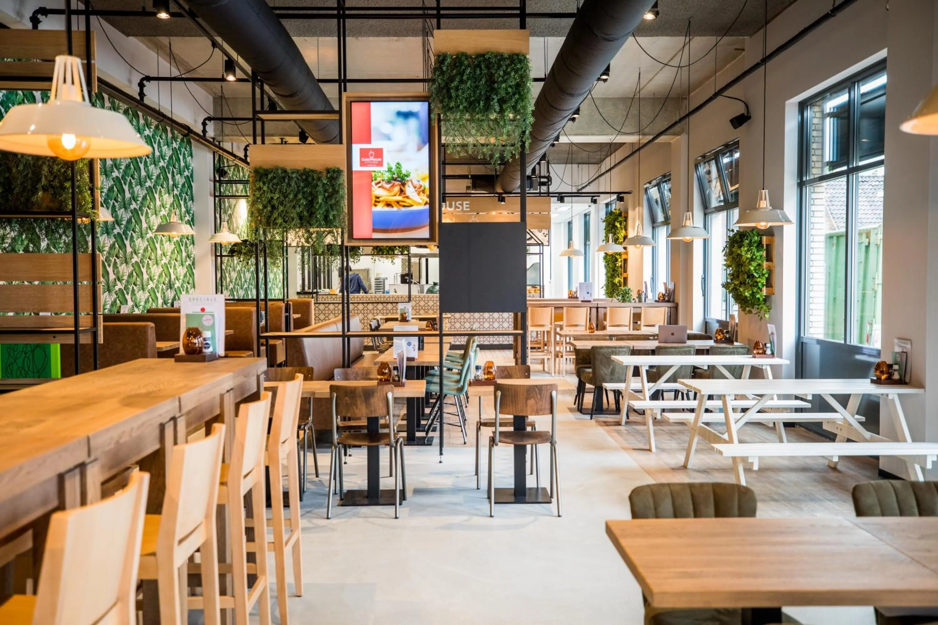 Restaurant/places to eat in GuestHouse Hotel Kaatsheuvel-Waalwijk