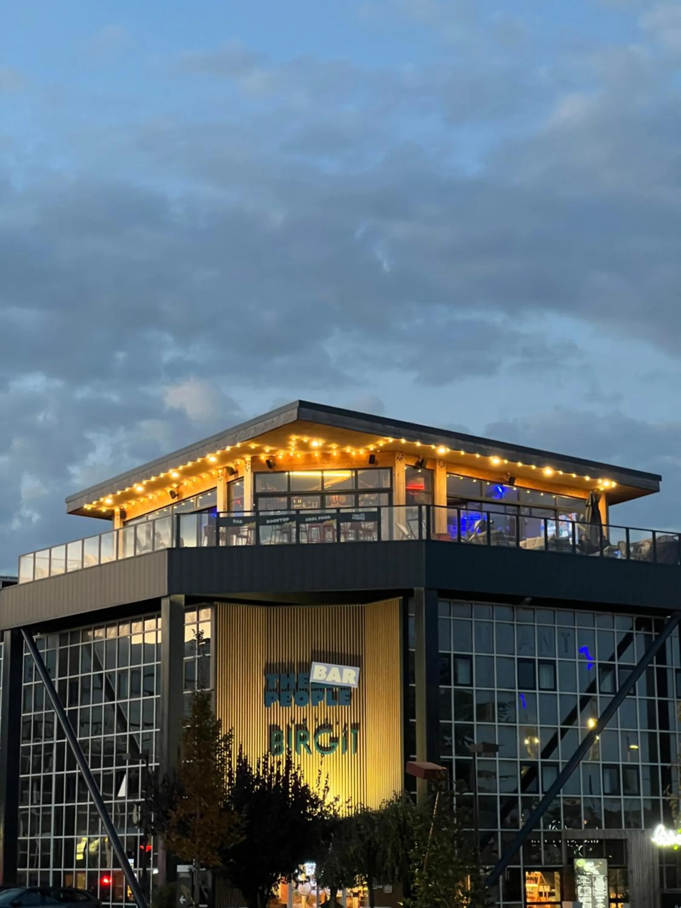 Restaurant/places to eat in The People Le Havre