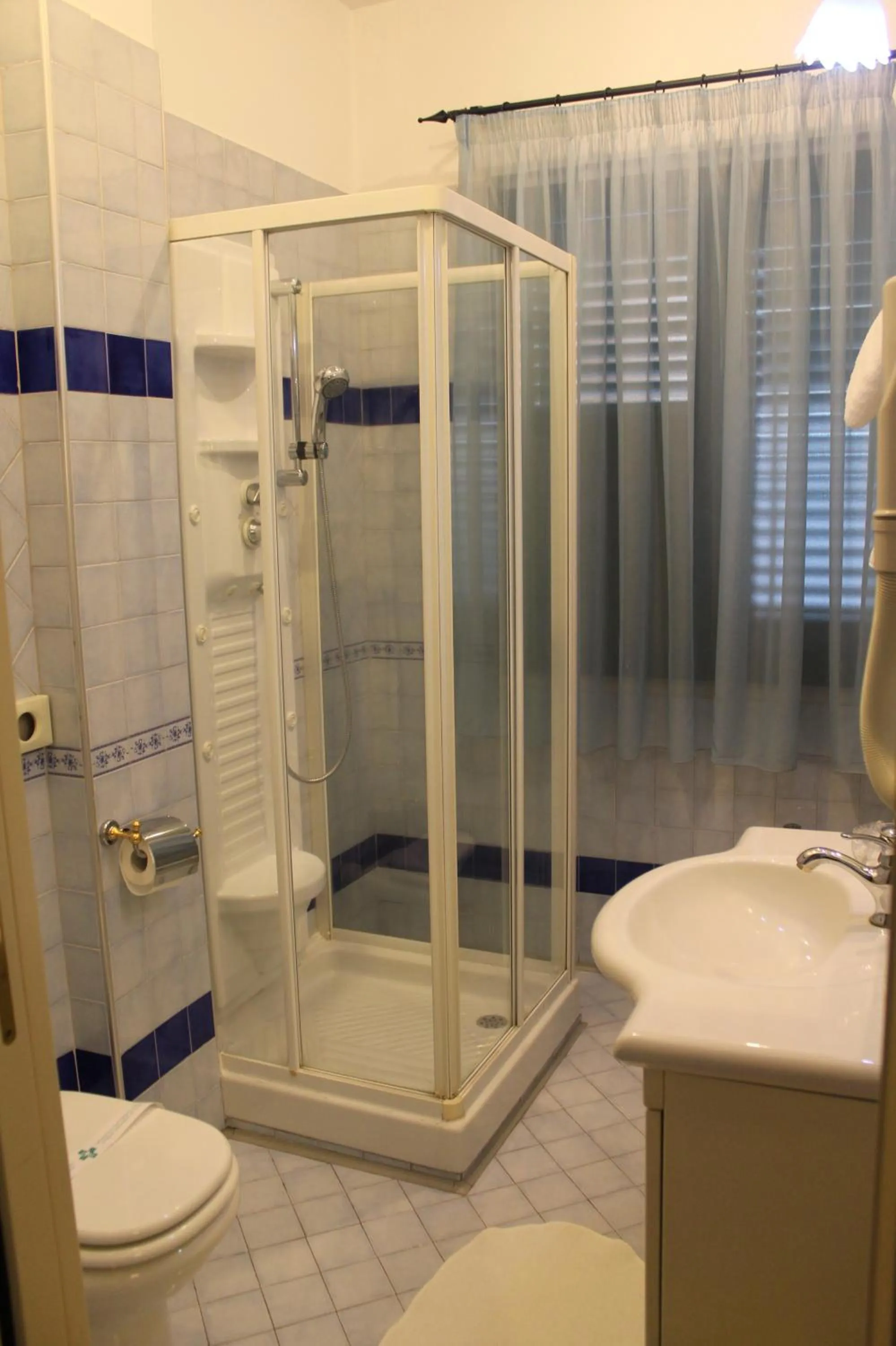 Bathroom in Hotel Malaga
