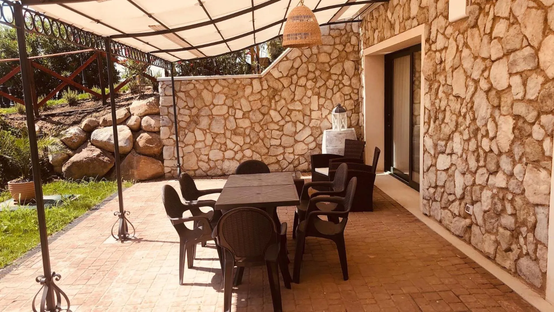 Patio in Bertoletta Village Apartments