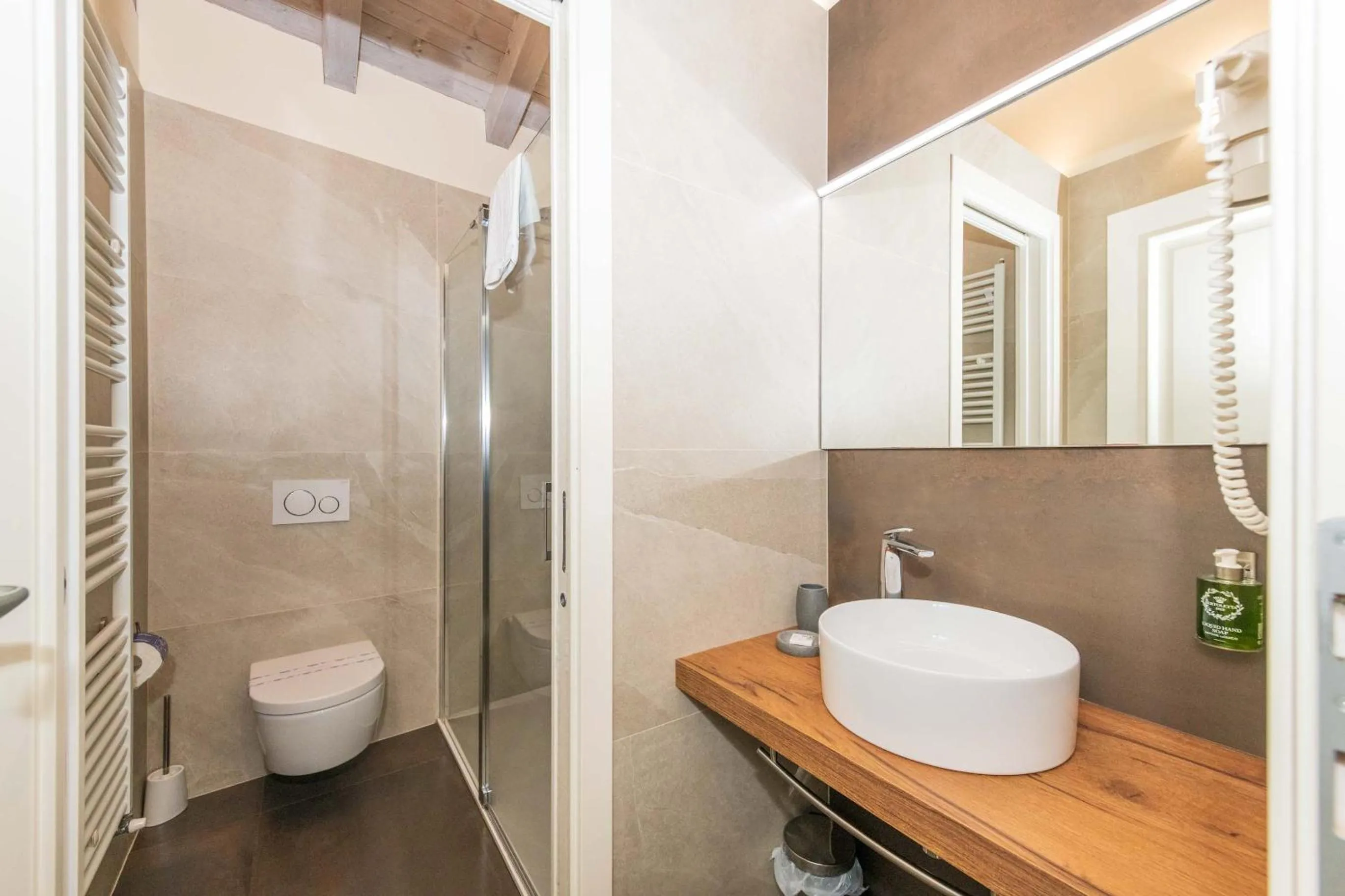 Bathroom in Bertoletta Village Apartments