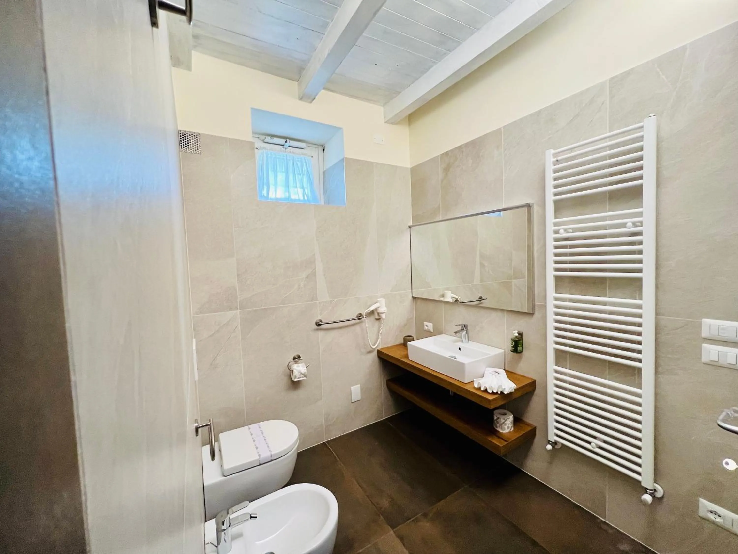 Bathroom in Bertoletta Village Apartments