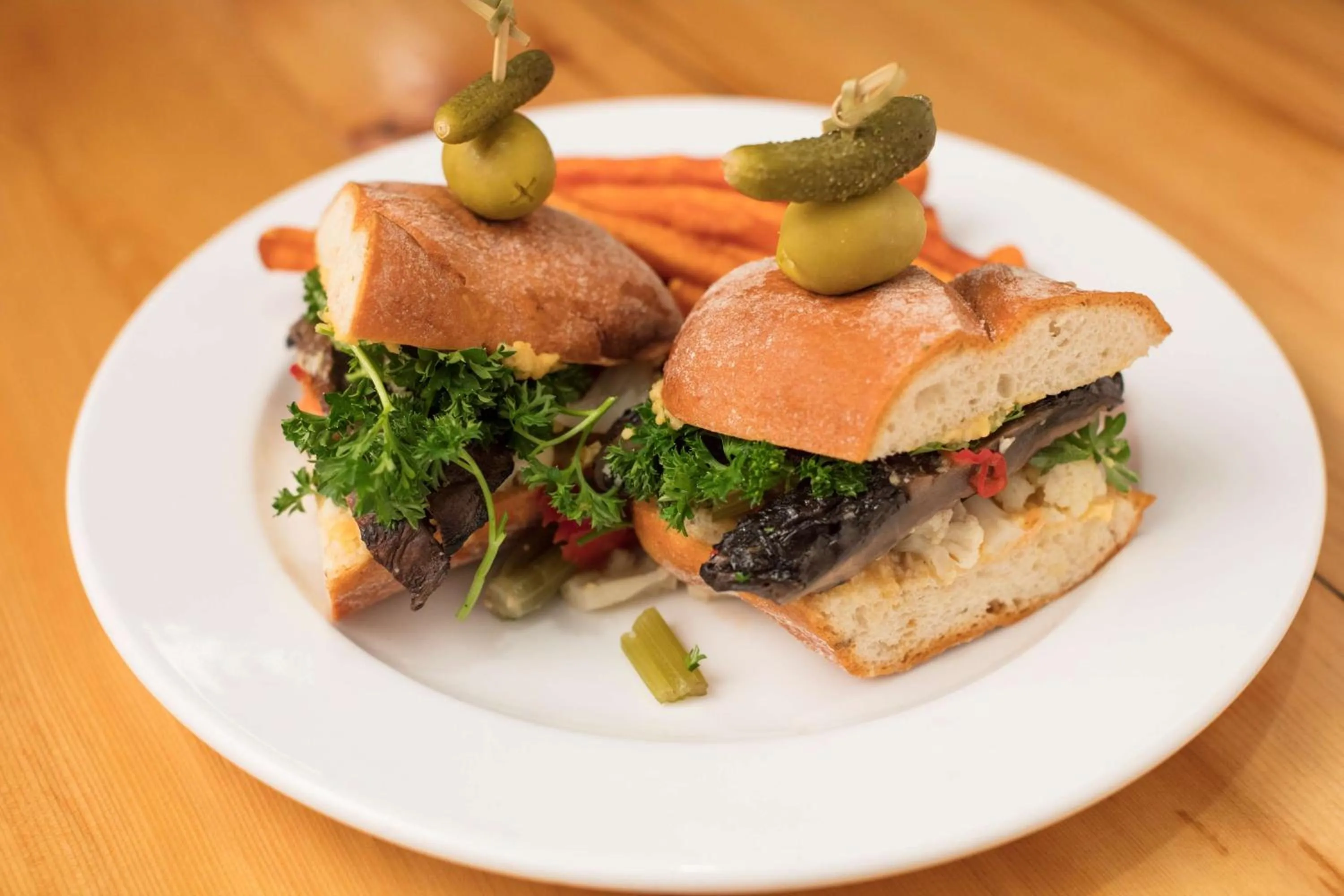 Restaurant/places to eat in Tailwater Lodge Altmar, Tapestry Collection By Hilton