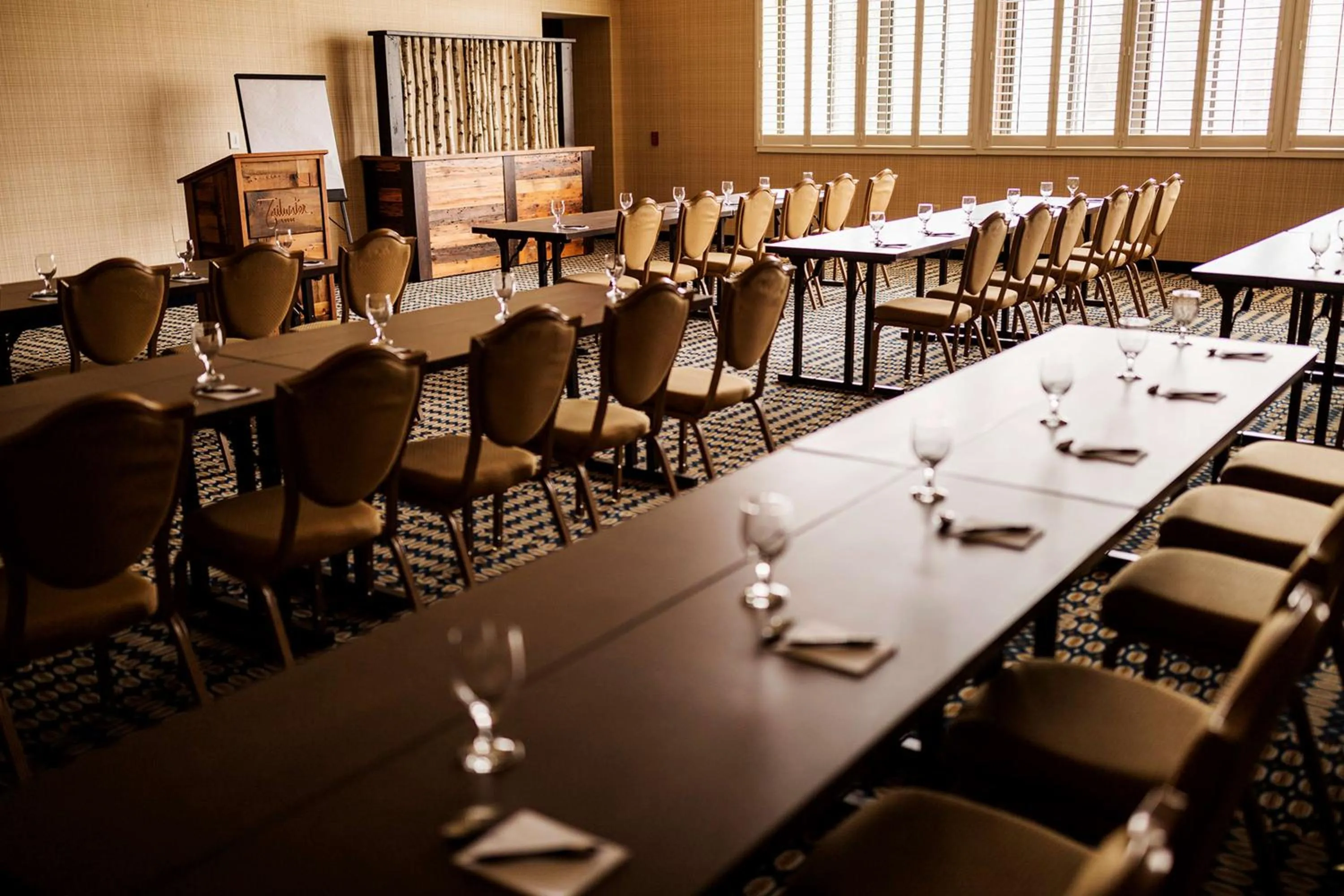 Meeting/conference room in Tailwater Lodge Altmar, Tapestry Collection By Hilton