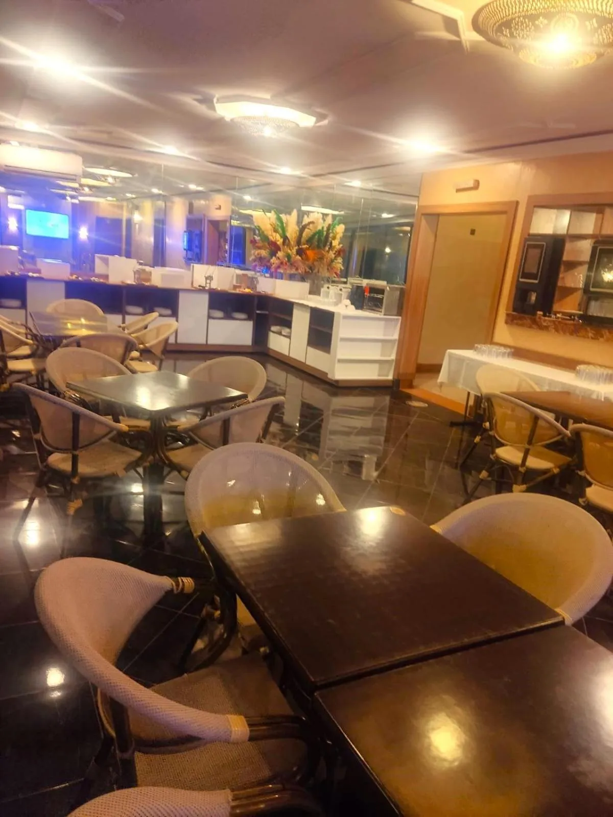 Hotel EZZAHIA by HMS