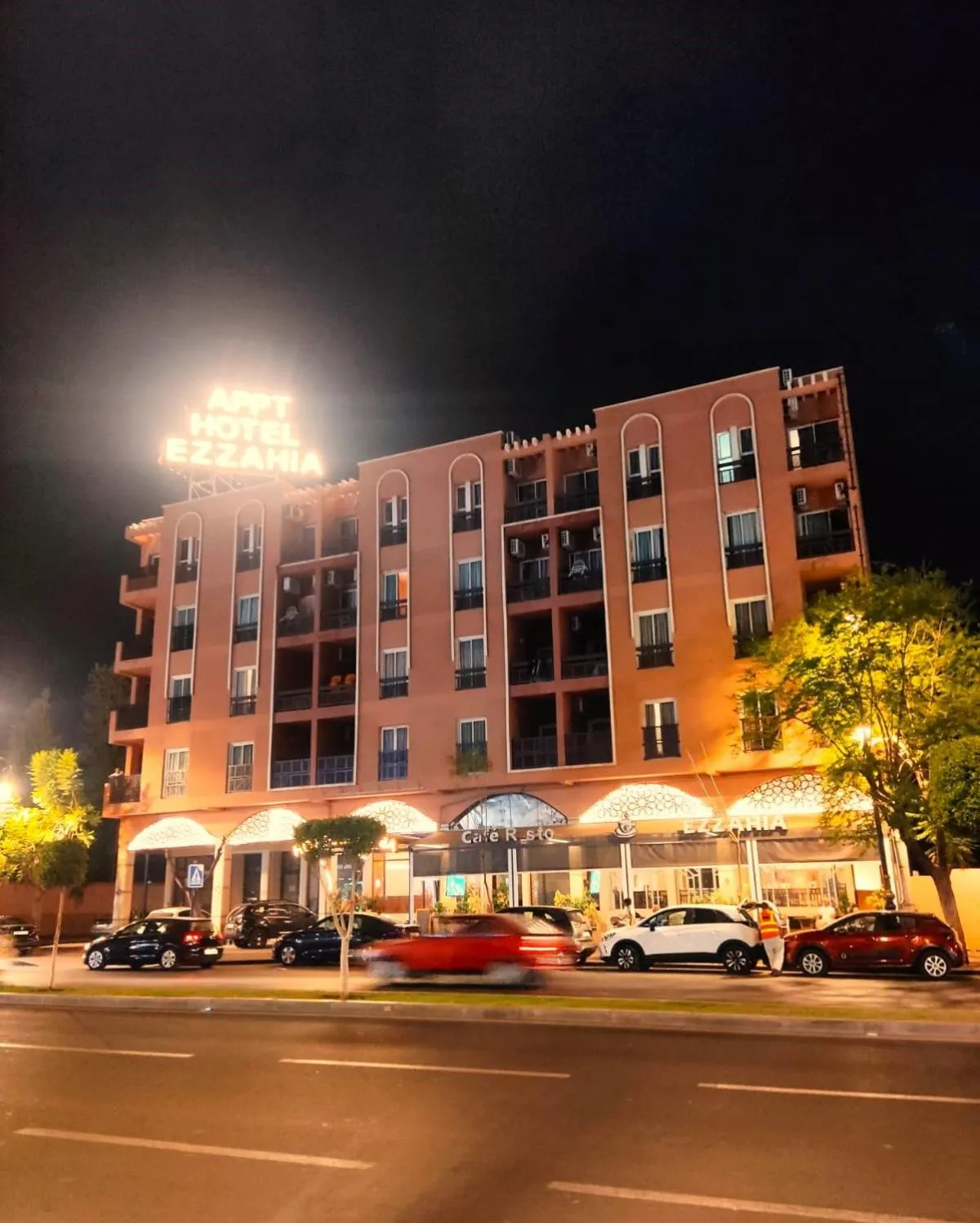 Hotel EZZAHIA by HMS