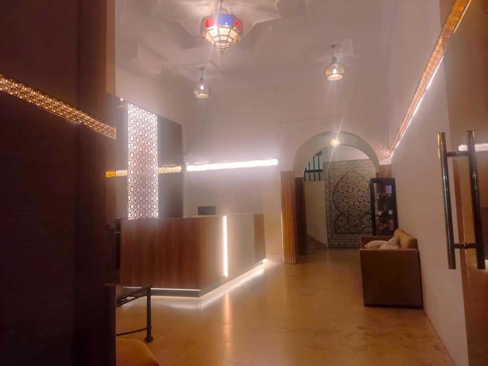 Hotel EZZAHIA by HMS