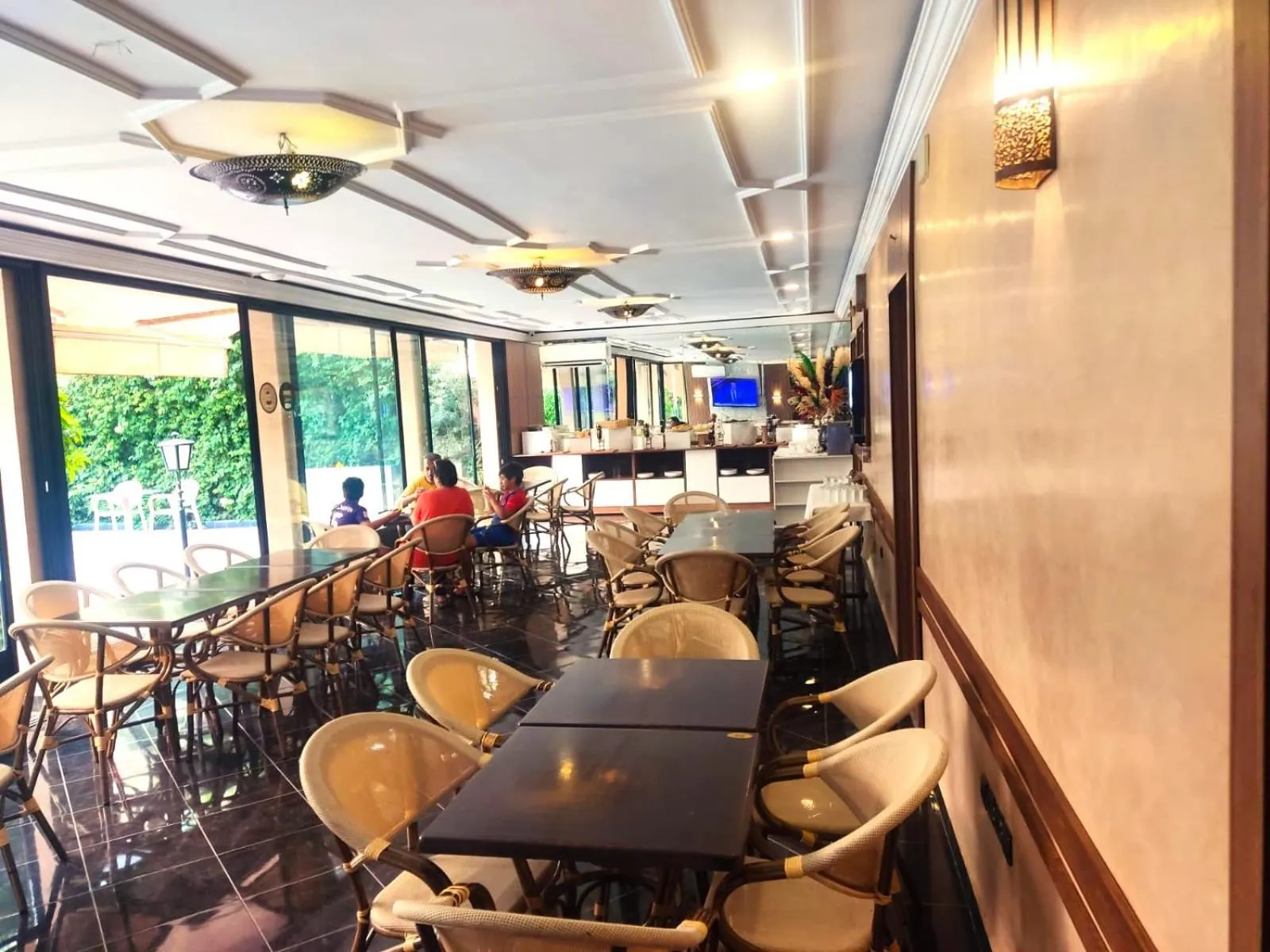 Hotel EZZAHIA by HMS