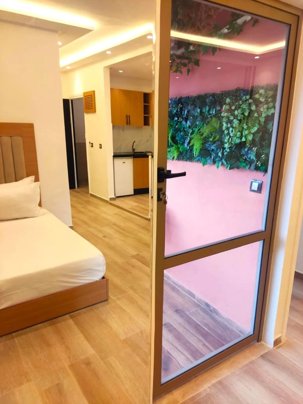 Hotel EZZAHIA by HMS