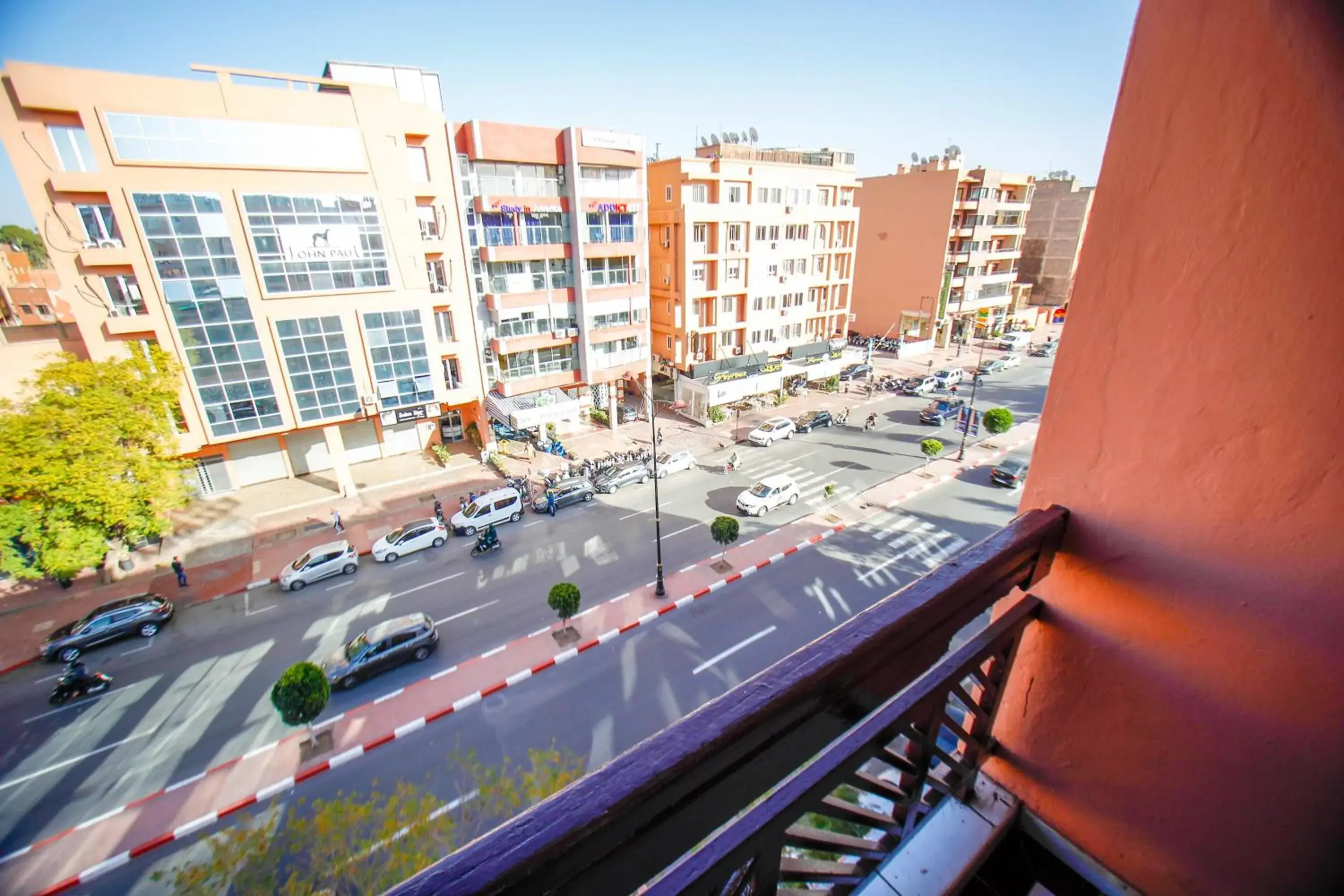 Balcony/Terrace in Résidence-hotel Ezzahia