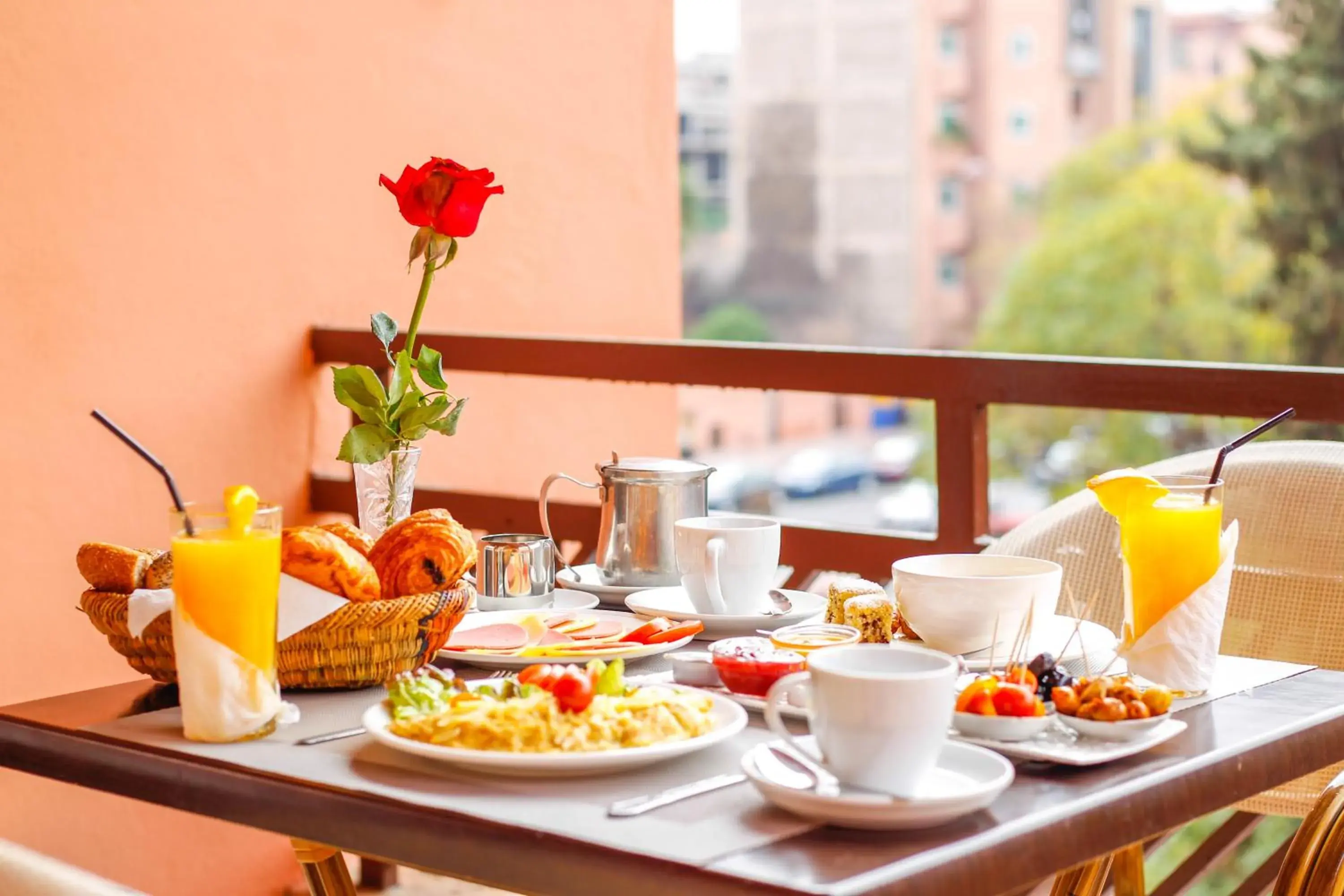 Buffet breakfast, Breakfast in Résidence-hotel Ezzahia