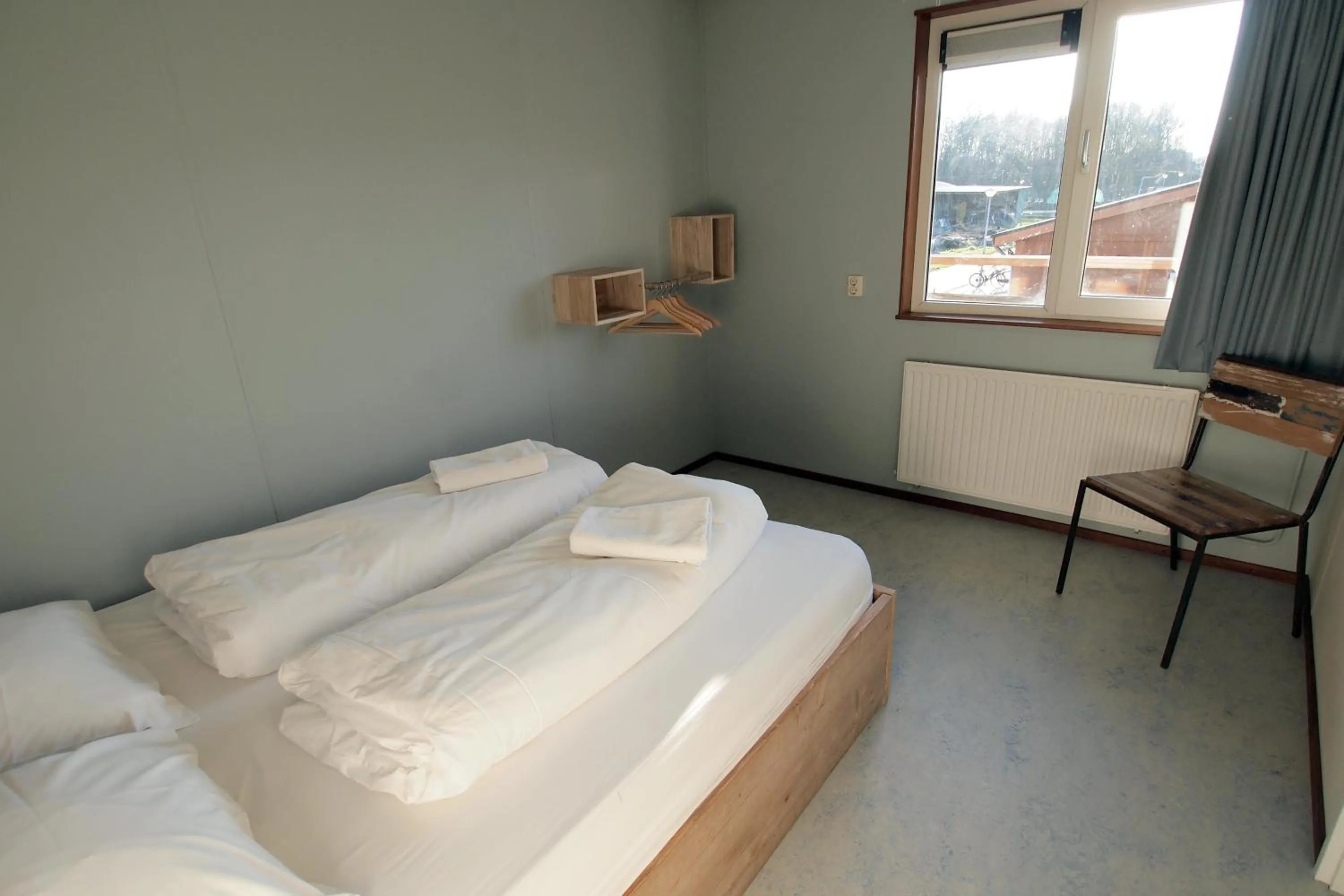 Bed in Amsterdam Farm Lodge