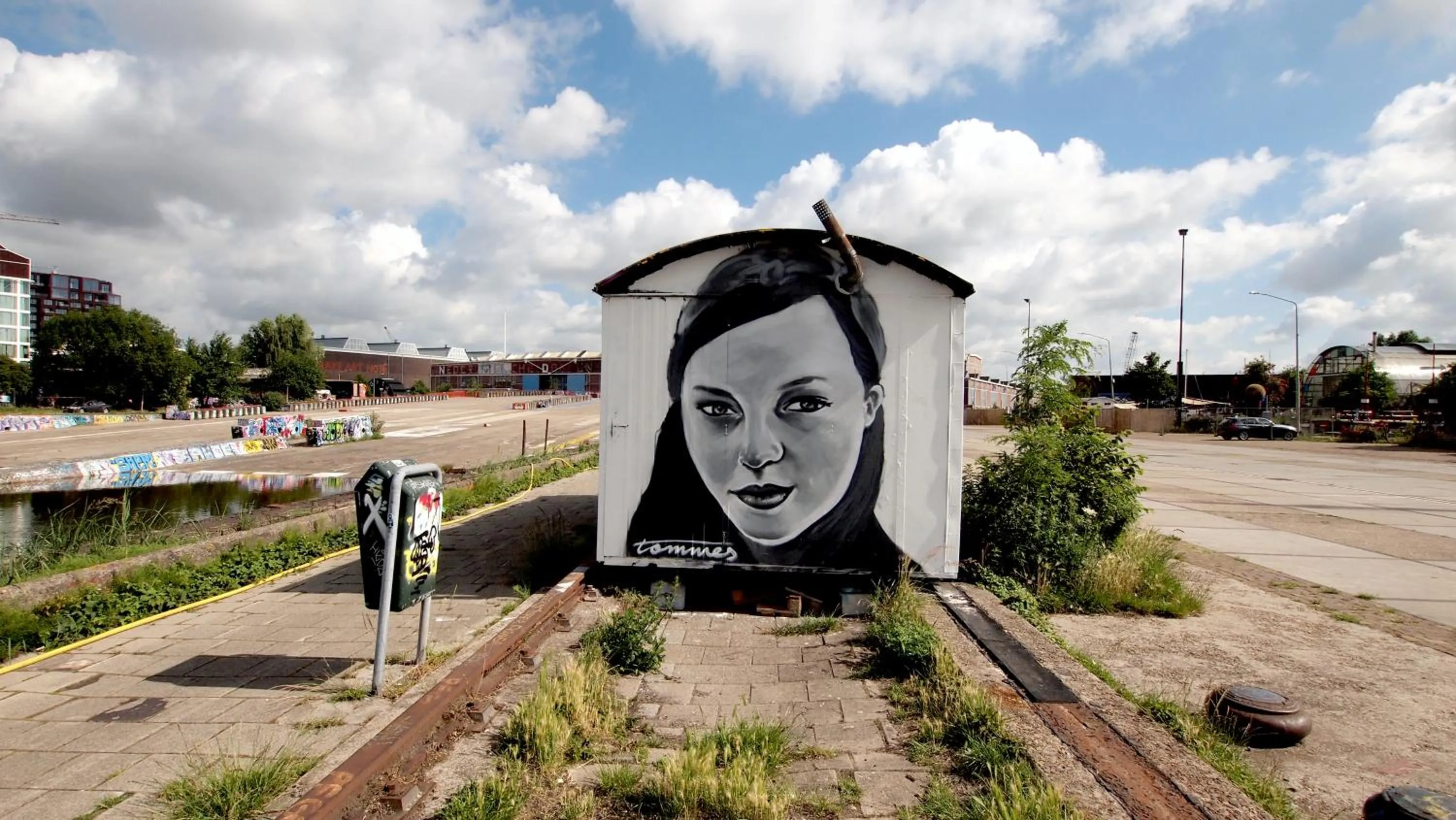 Nearby landmark in Amsterdam Farm Lodge