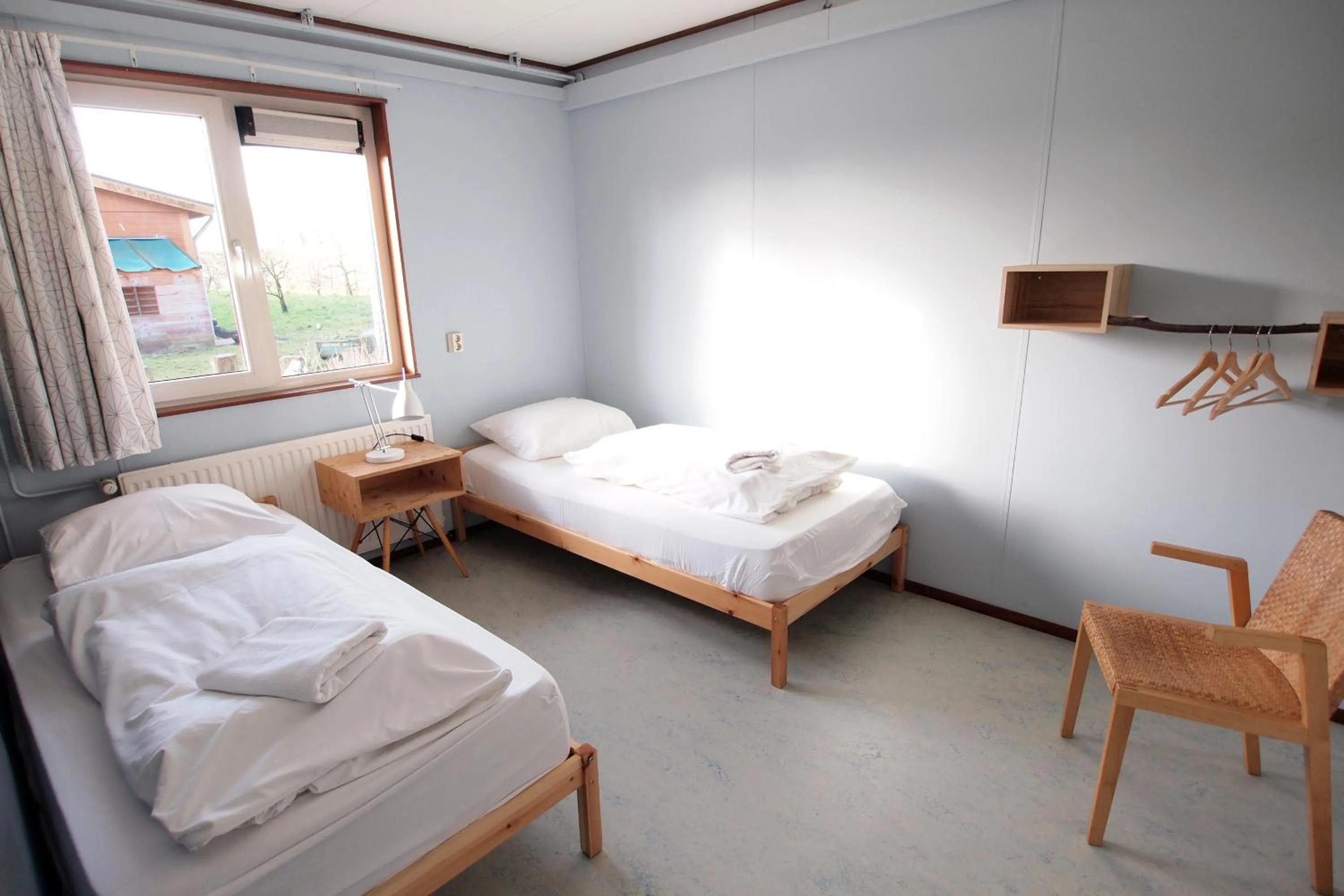 Bed in Amsterdam Farm Lodge