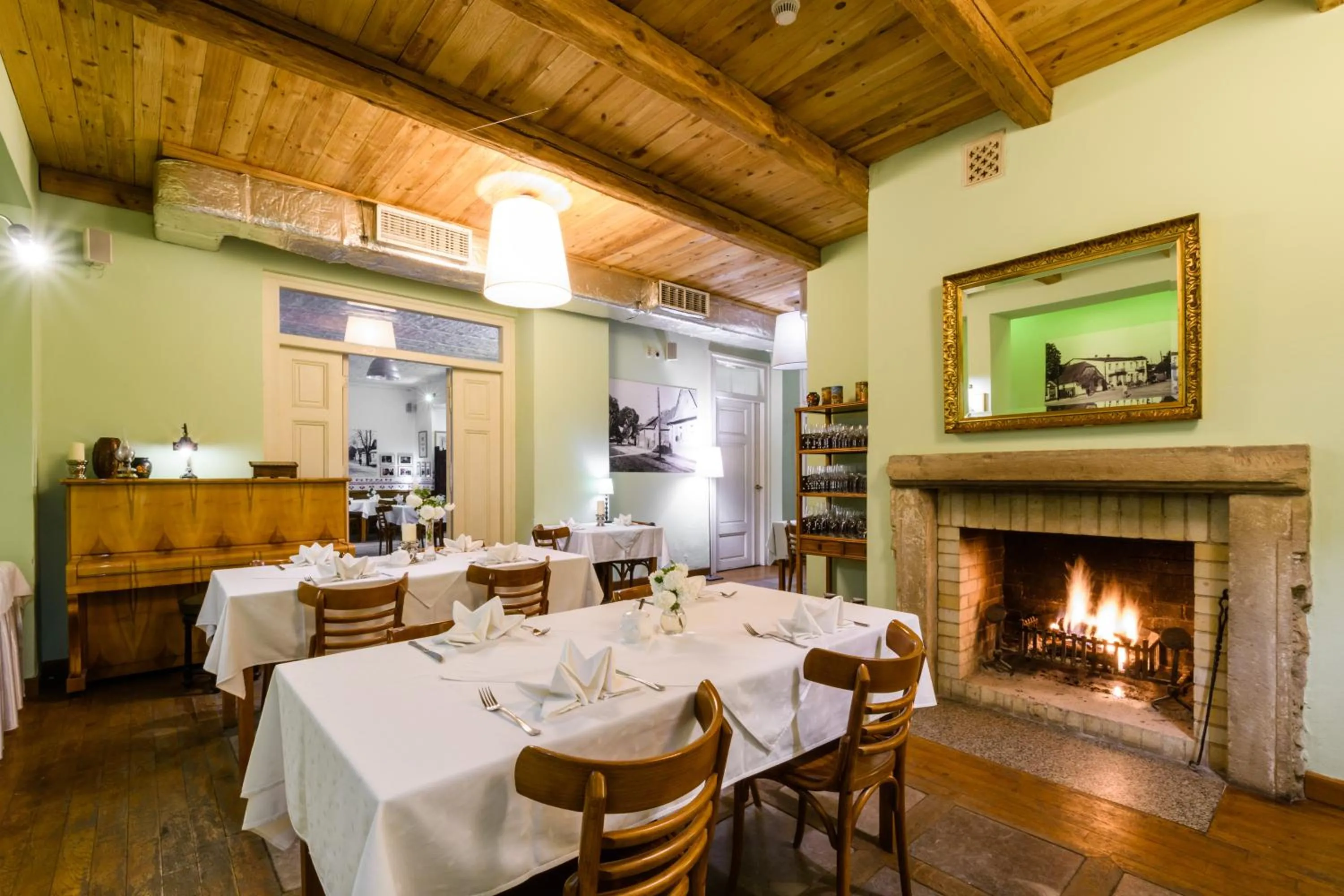 Restaurant/places to eat in Hotel Sitarska