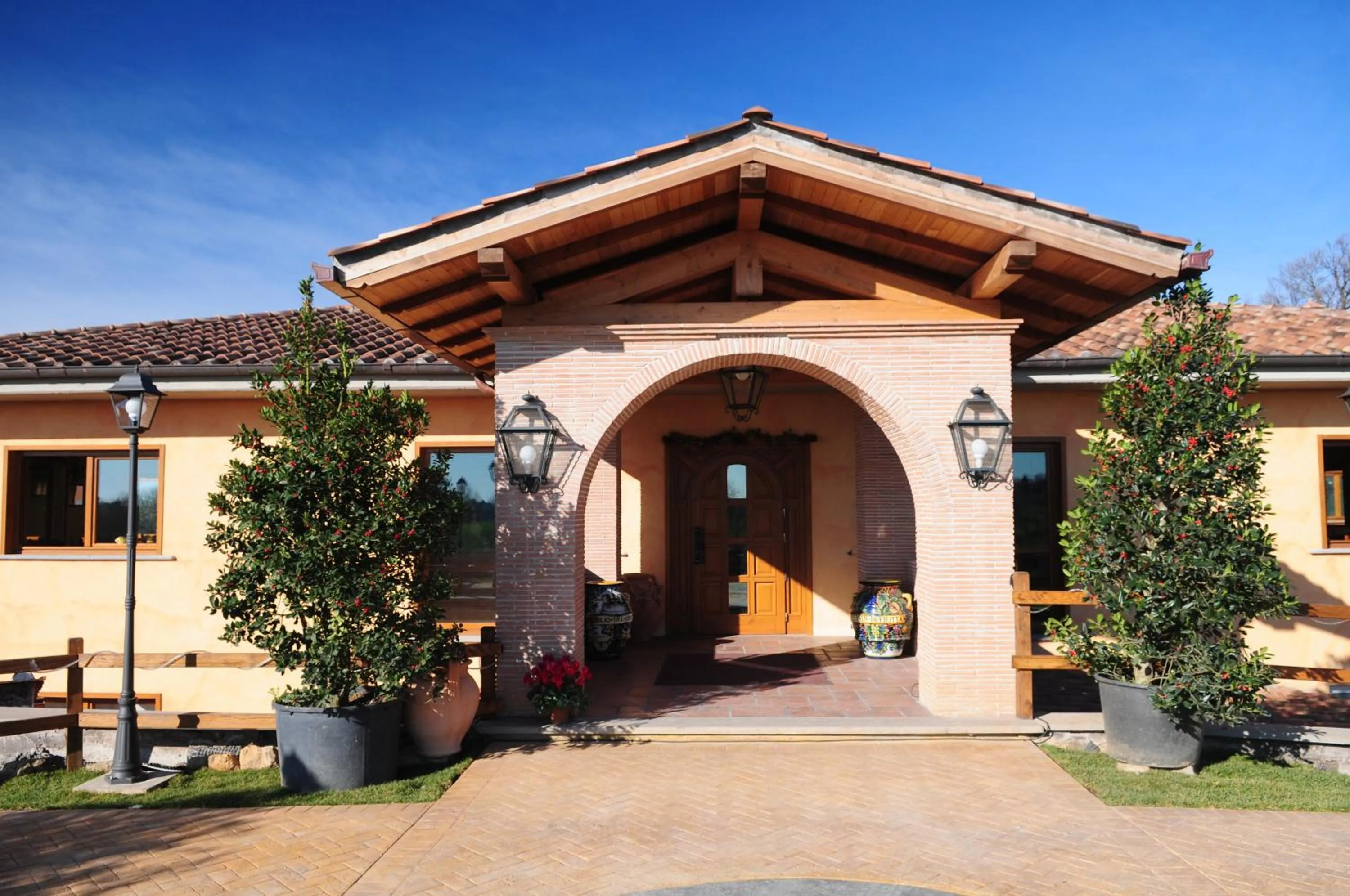 Property building in Poggio dei cavalieri