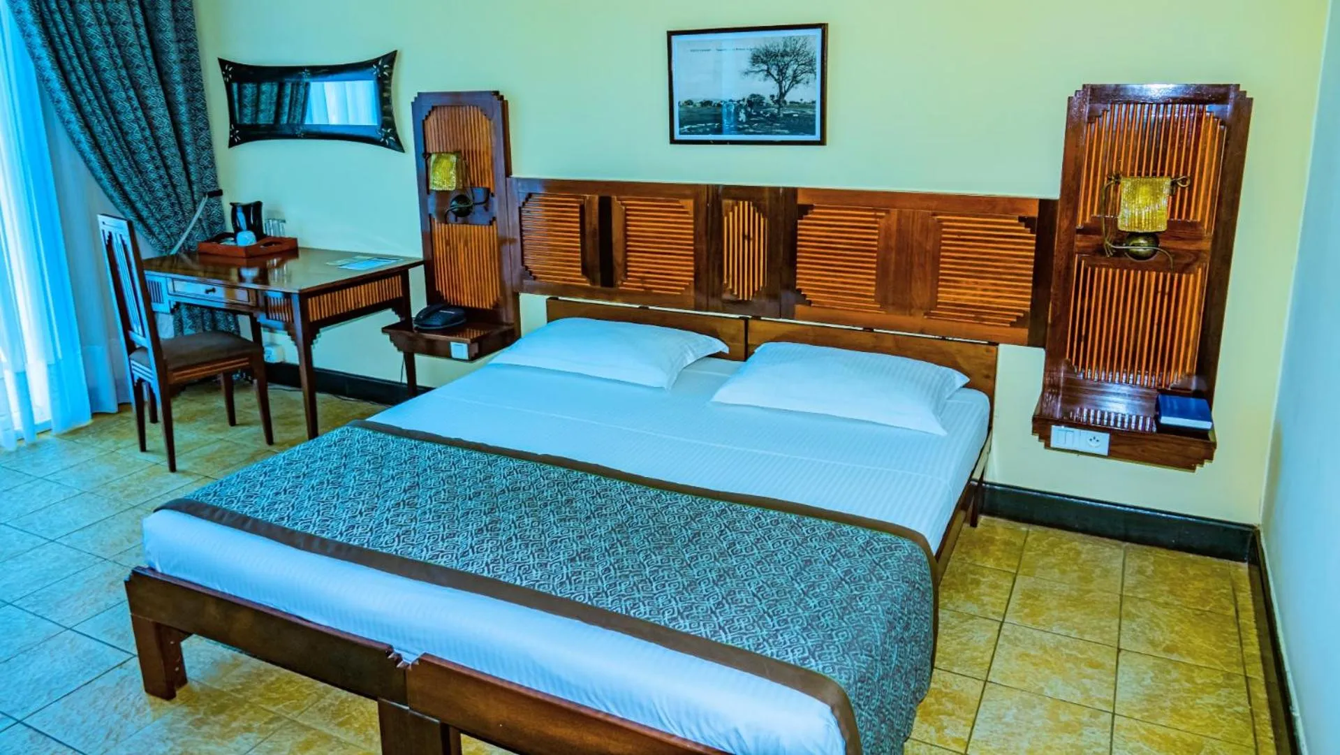 Bed in Le Grand Hôtel Diego