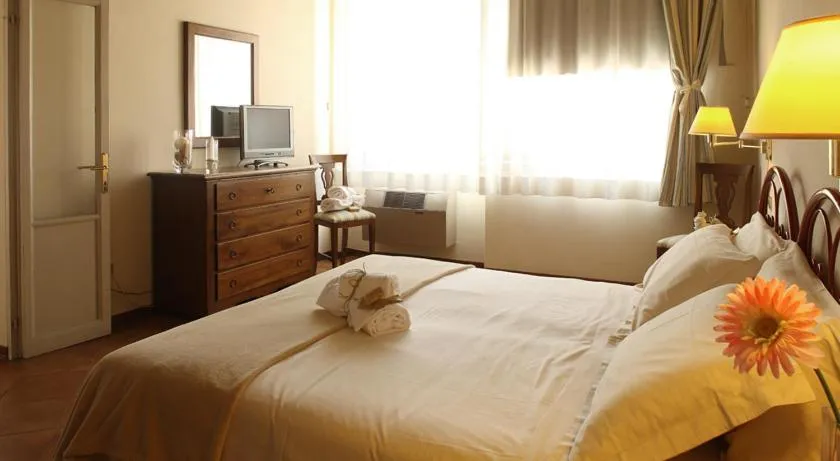 Bed in Residence In Centro