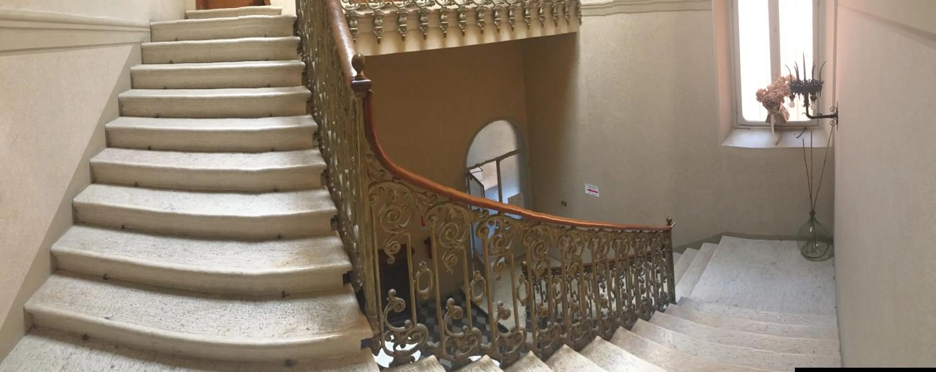 Decorative detail in Residence In Centro