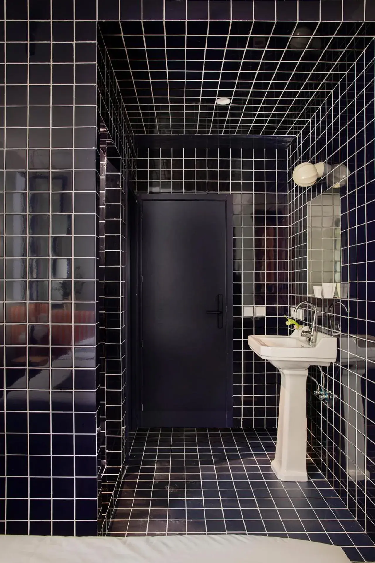 Small Double Room in Armesto Rooms Small Double Room in Armesto Rooms