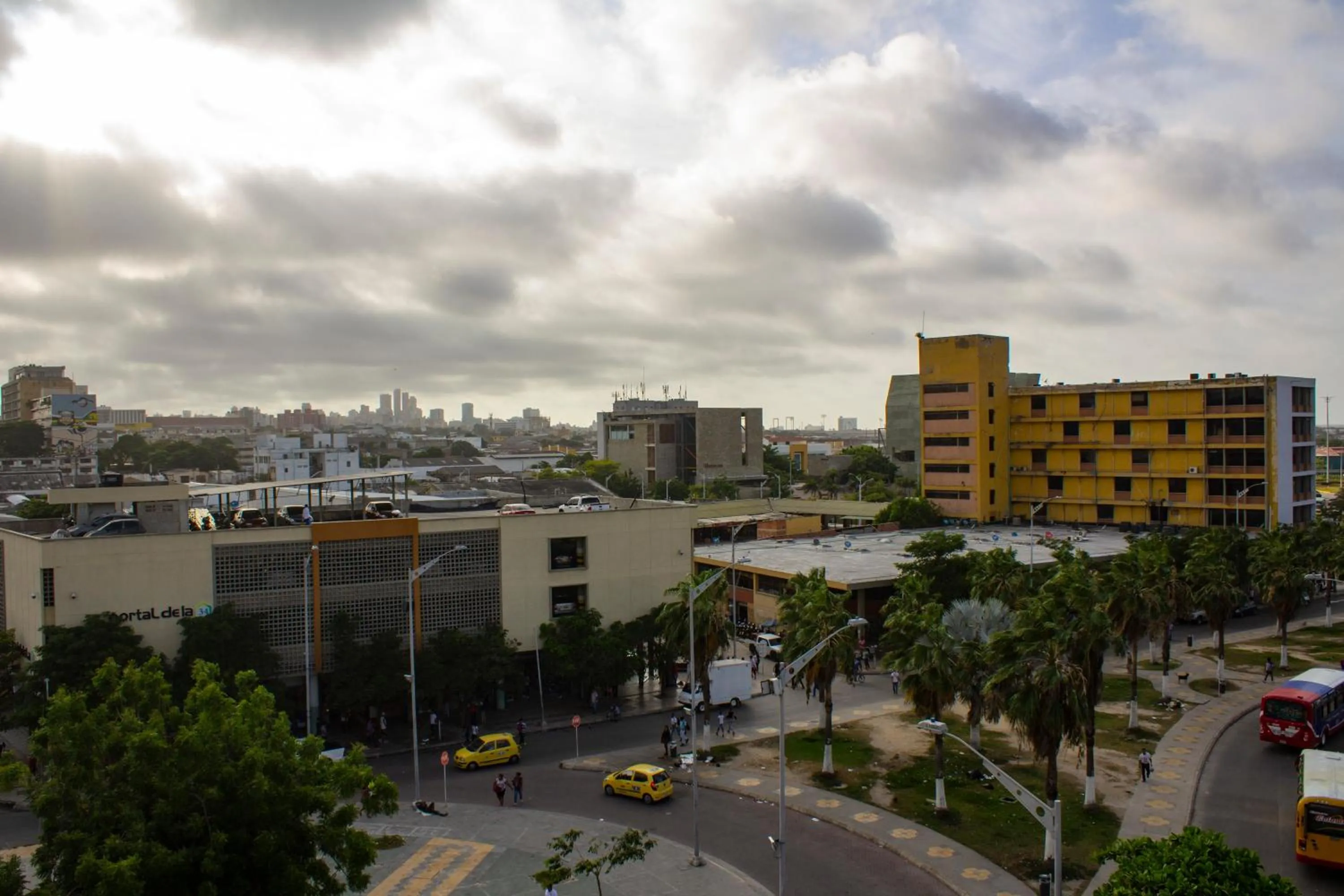 Property building in Hotel Med Barranquilla Centro