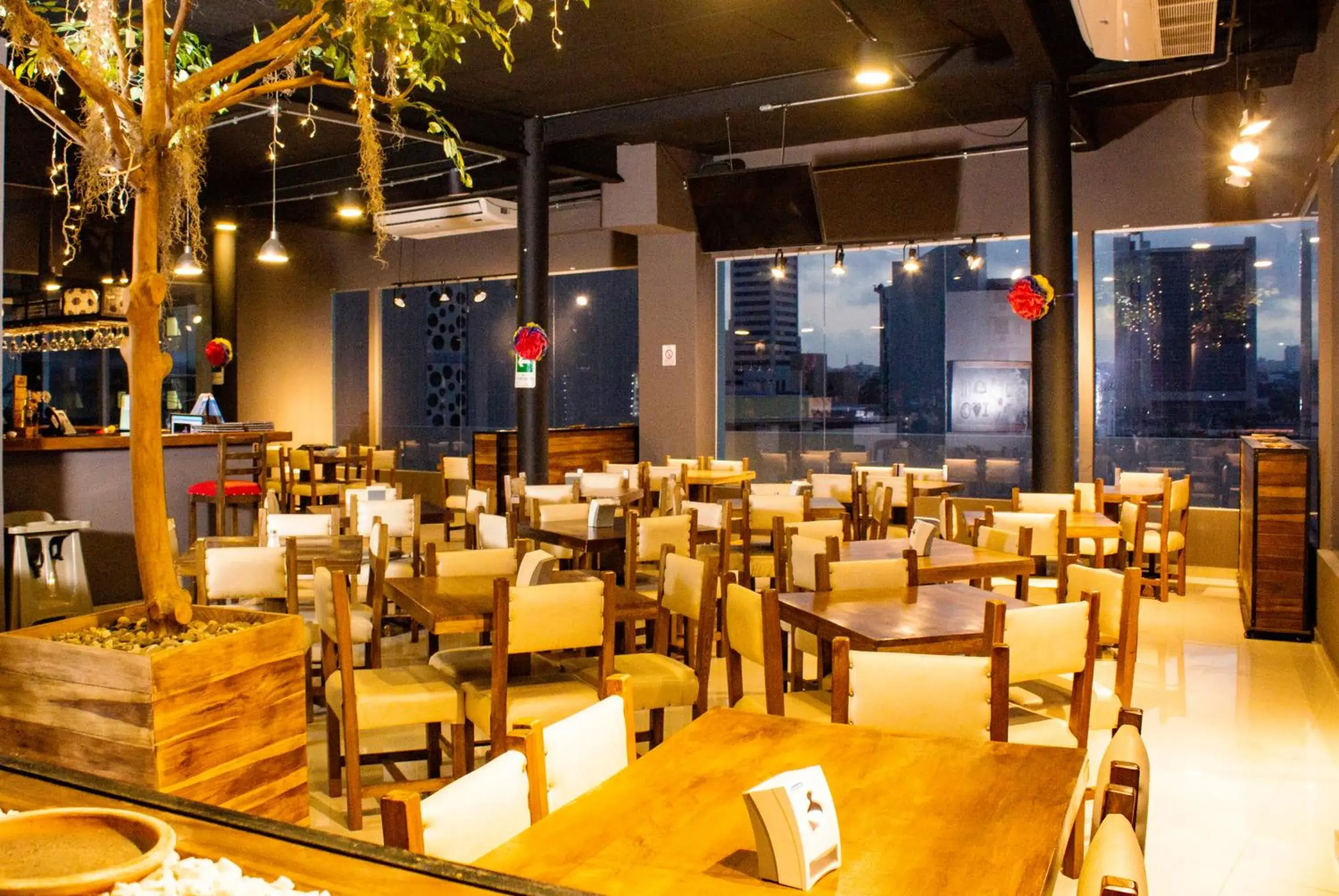 Restaurant/places to eat in Hotel Med Barranquilla Centro Restaurant/places to eat in Hotel Med Barranquilla Centro