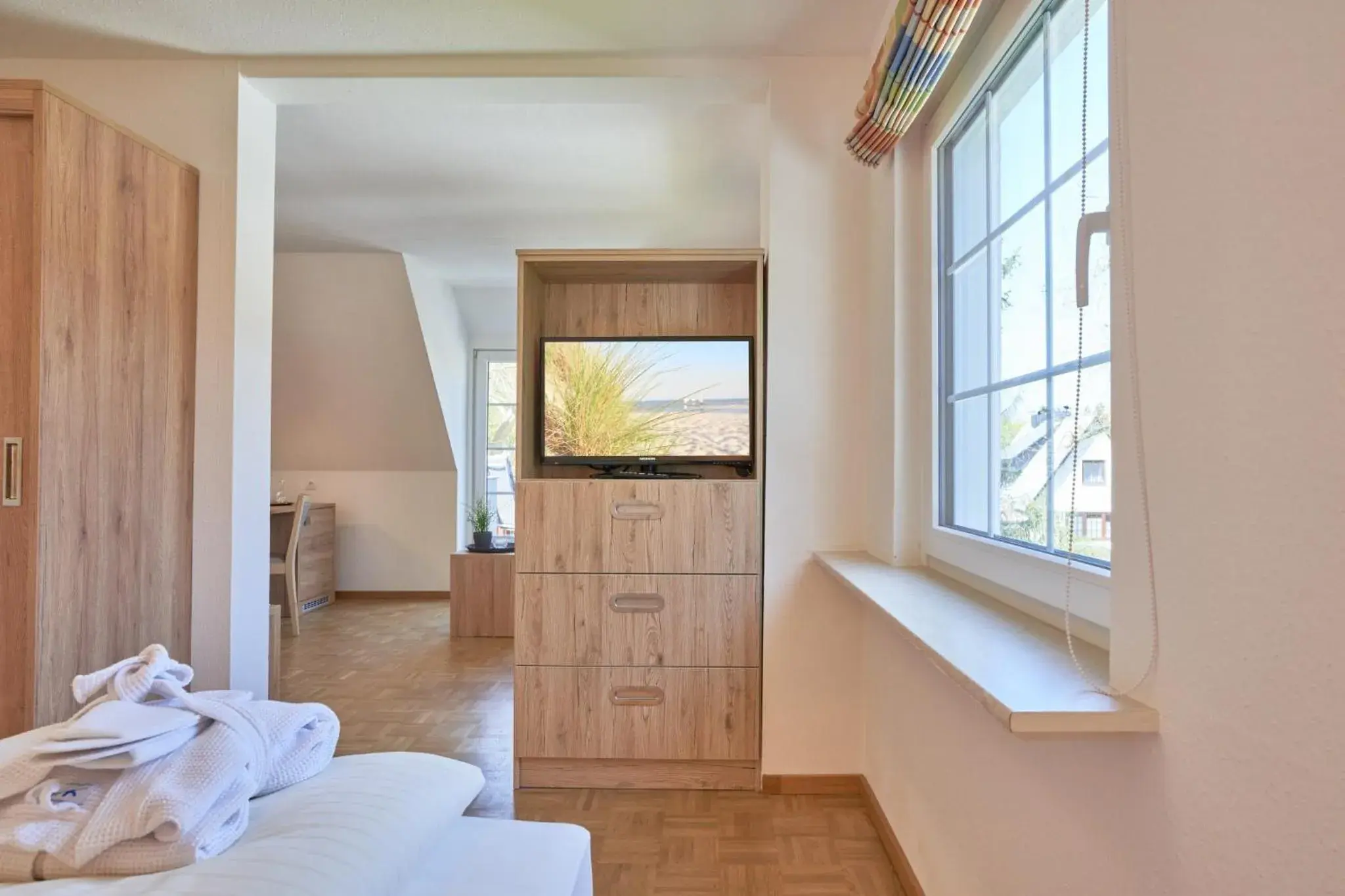 Photo of the whole room, TV/Entertainment Center in Hotel Weisser Hof