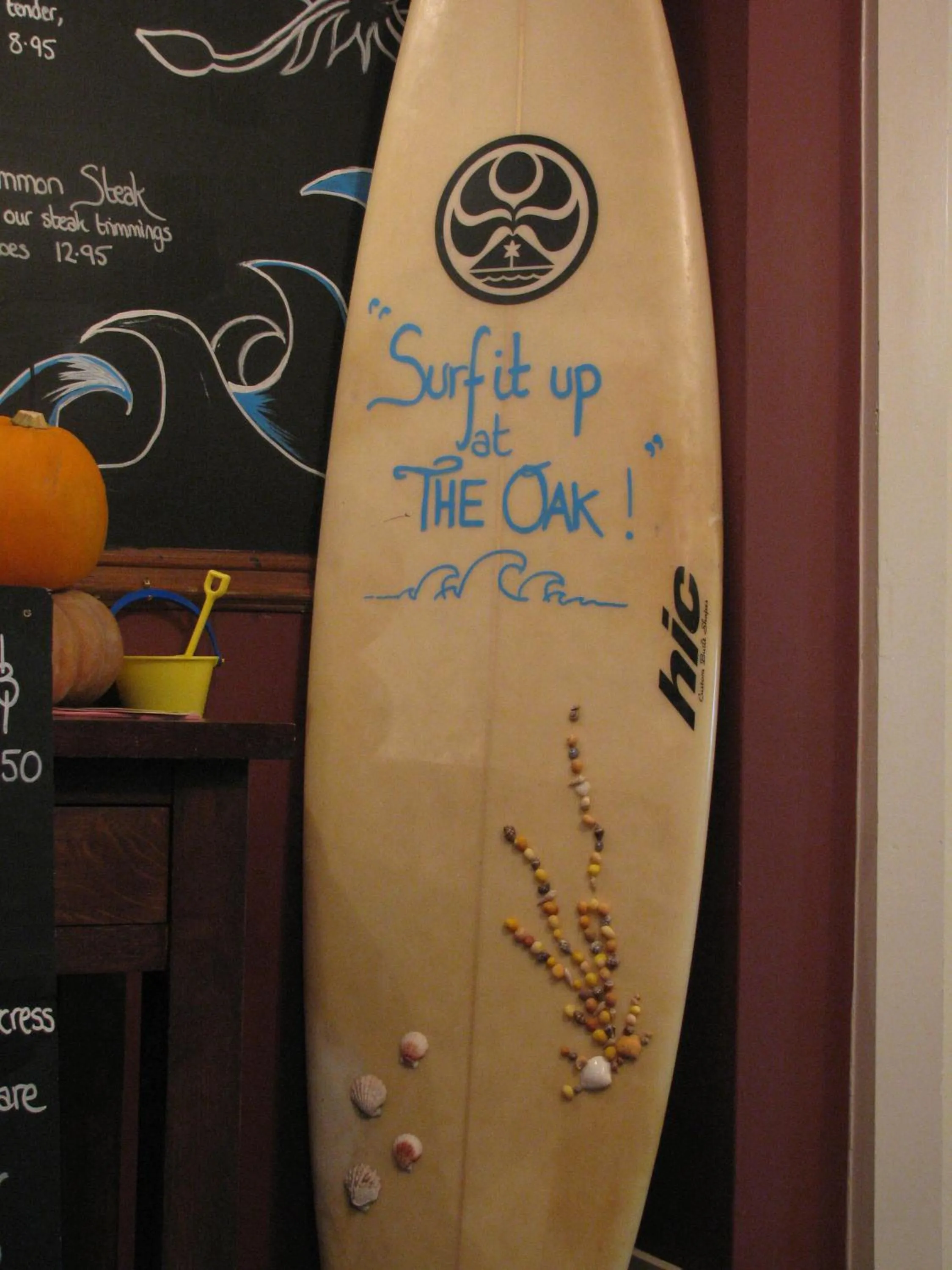 Decorative detail in Oak Inn