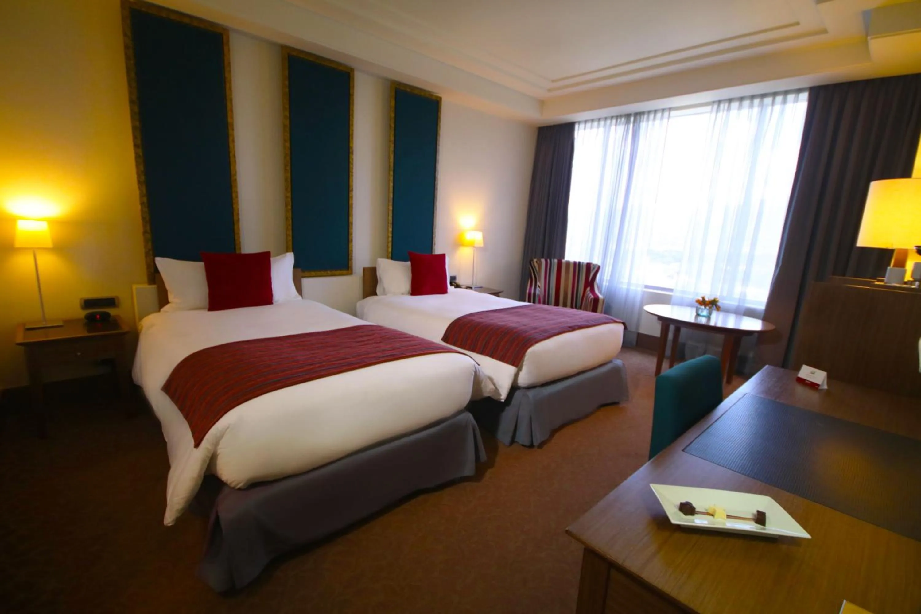 Bedroom, Bed in Hesperia WTC Valencia