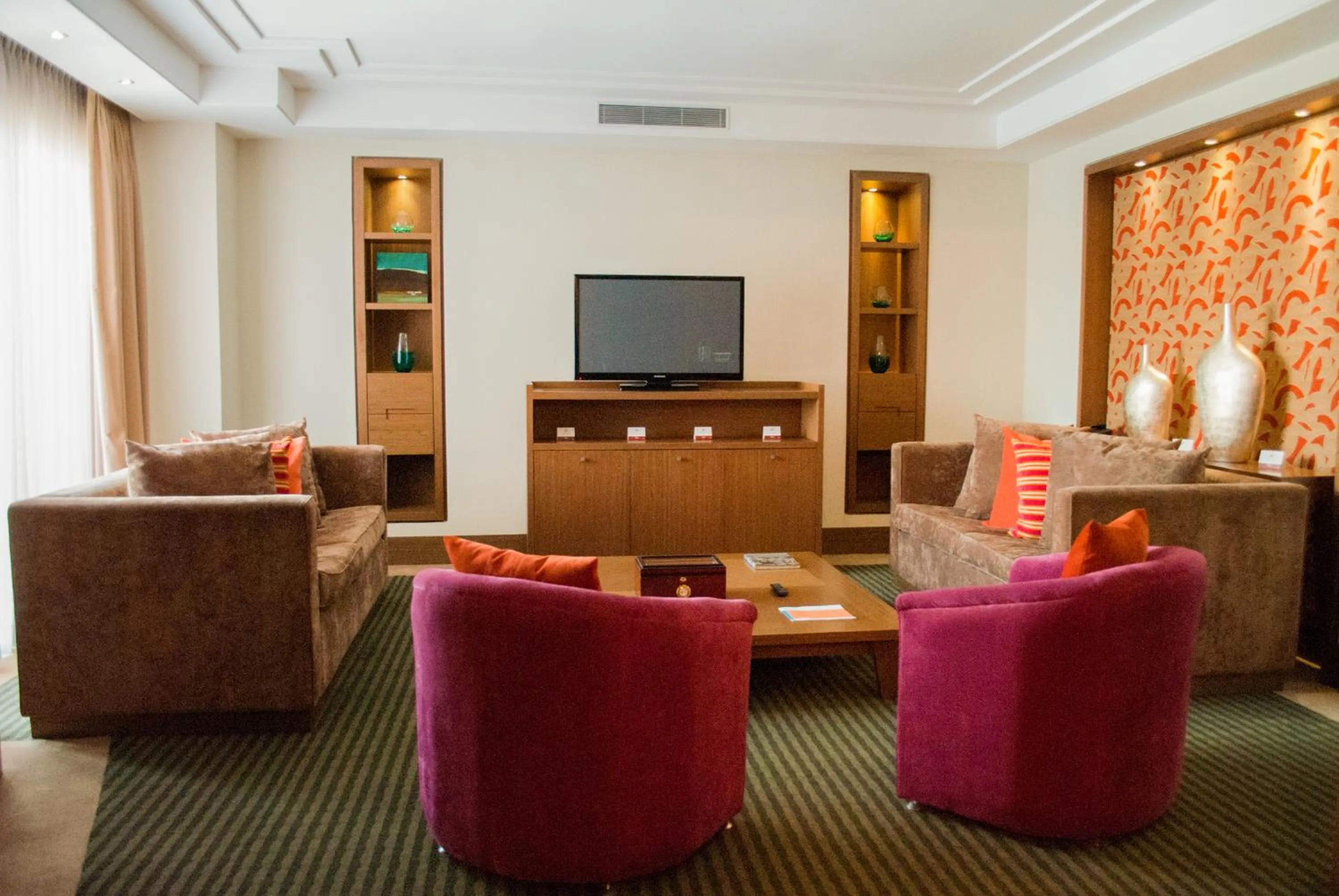 Living room in Hesperia WTC Valencia