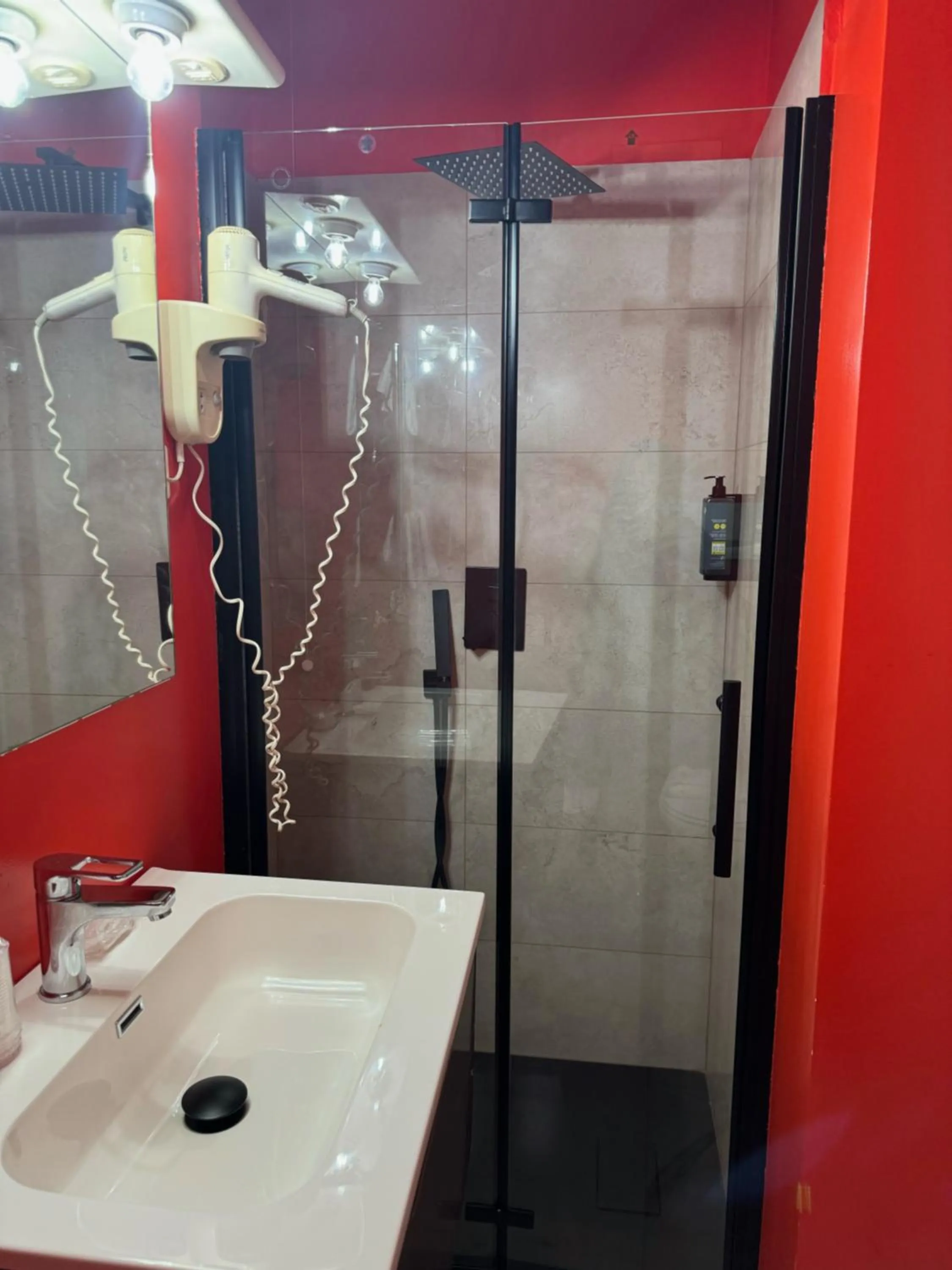 Bathroom in Hotel Veronese