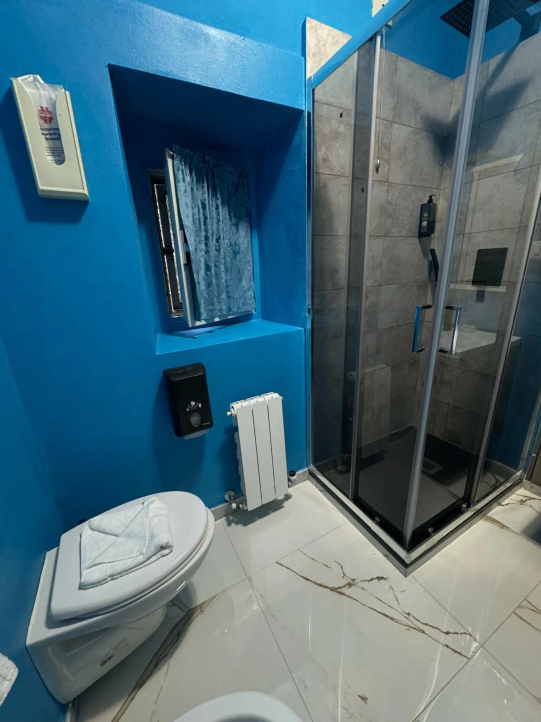 Bathroom in Hotel Veronese