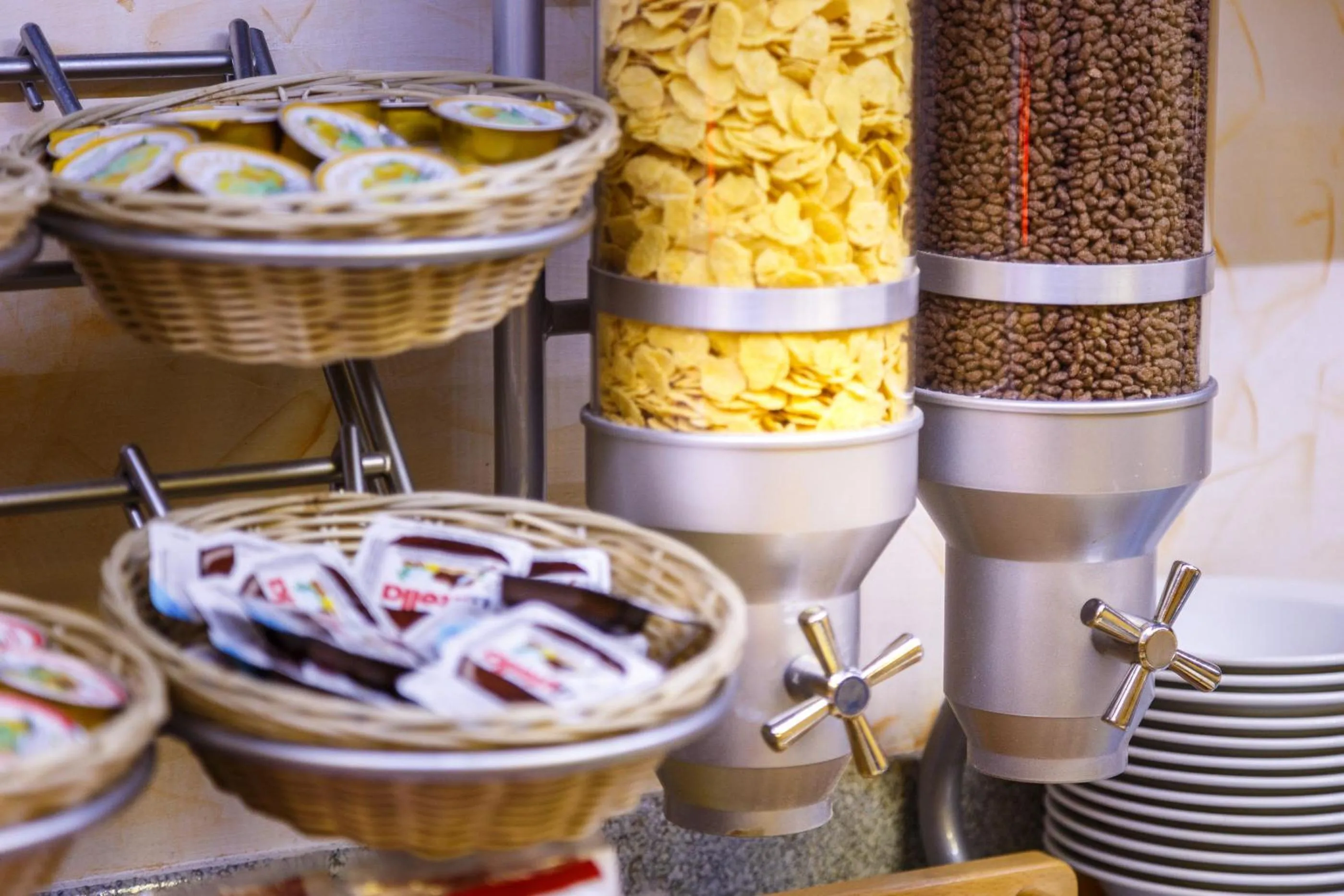 Food and drinks in Hotel Veronese