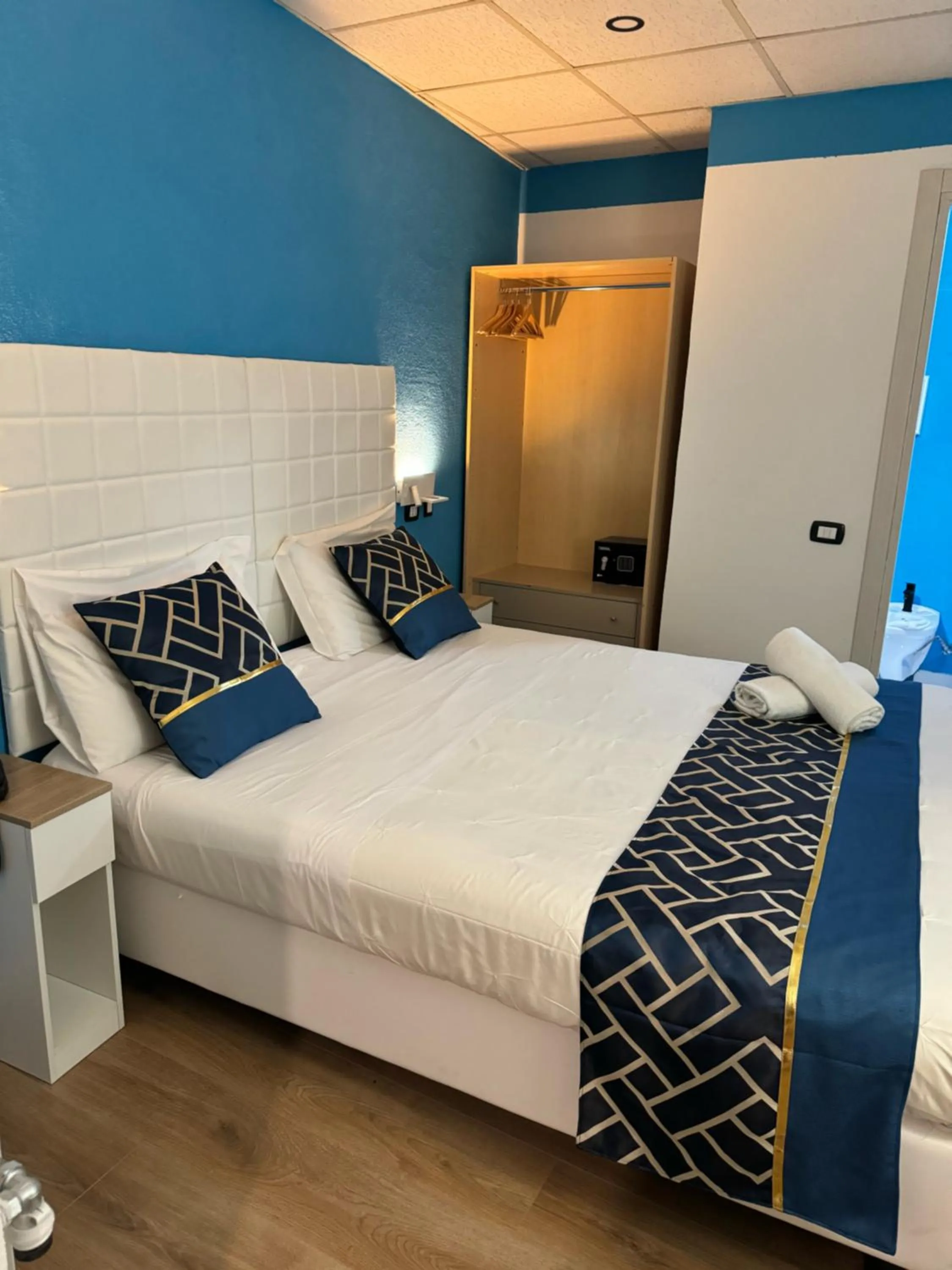 Bedroom, Bed in Hotel Veronese