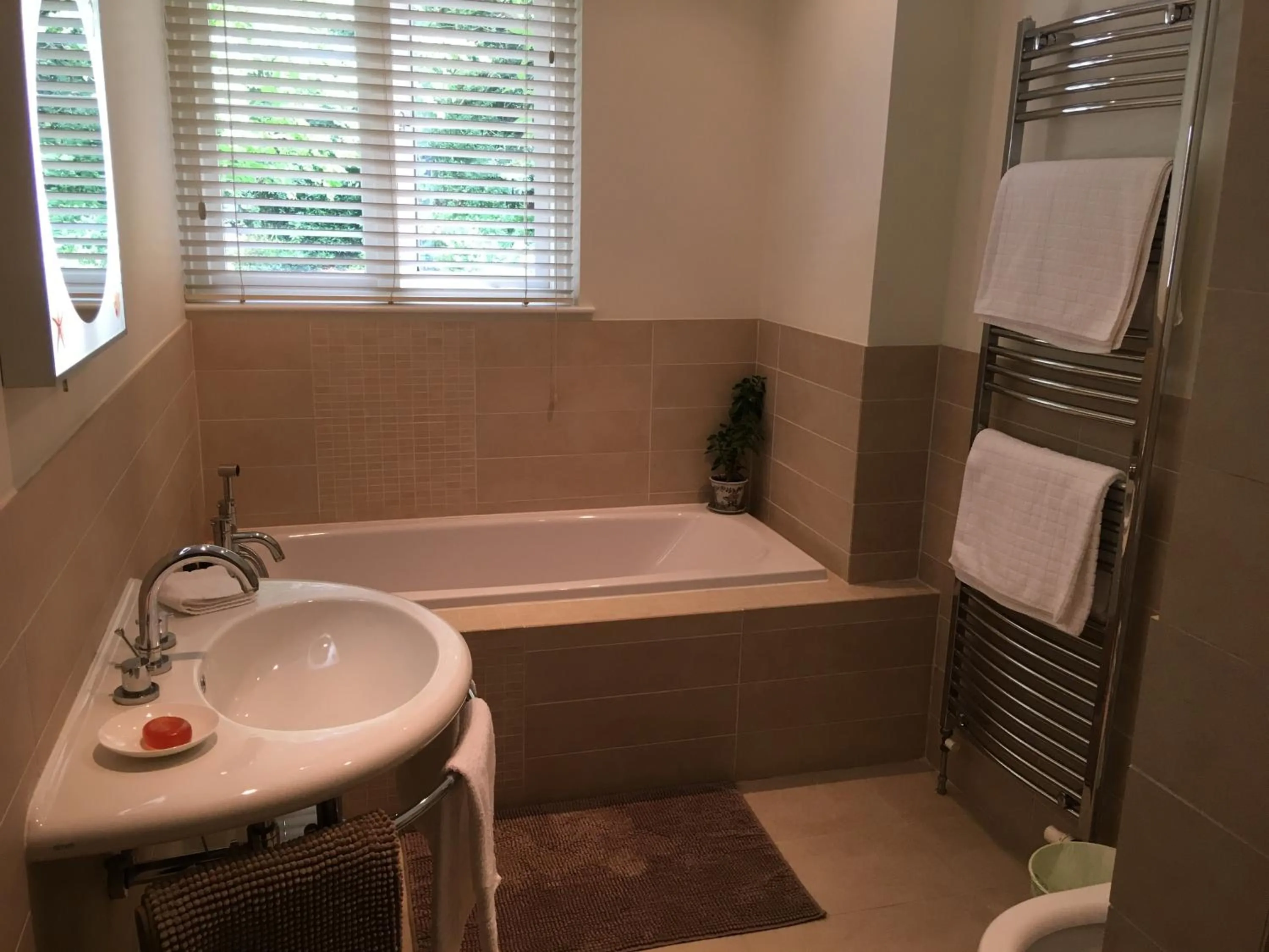 Bathroom in Gweebarra