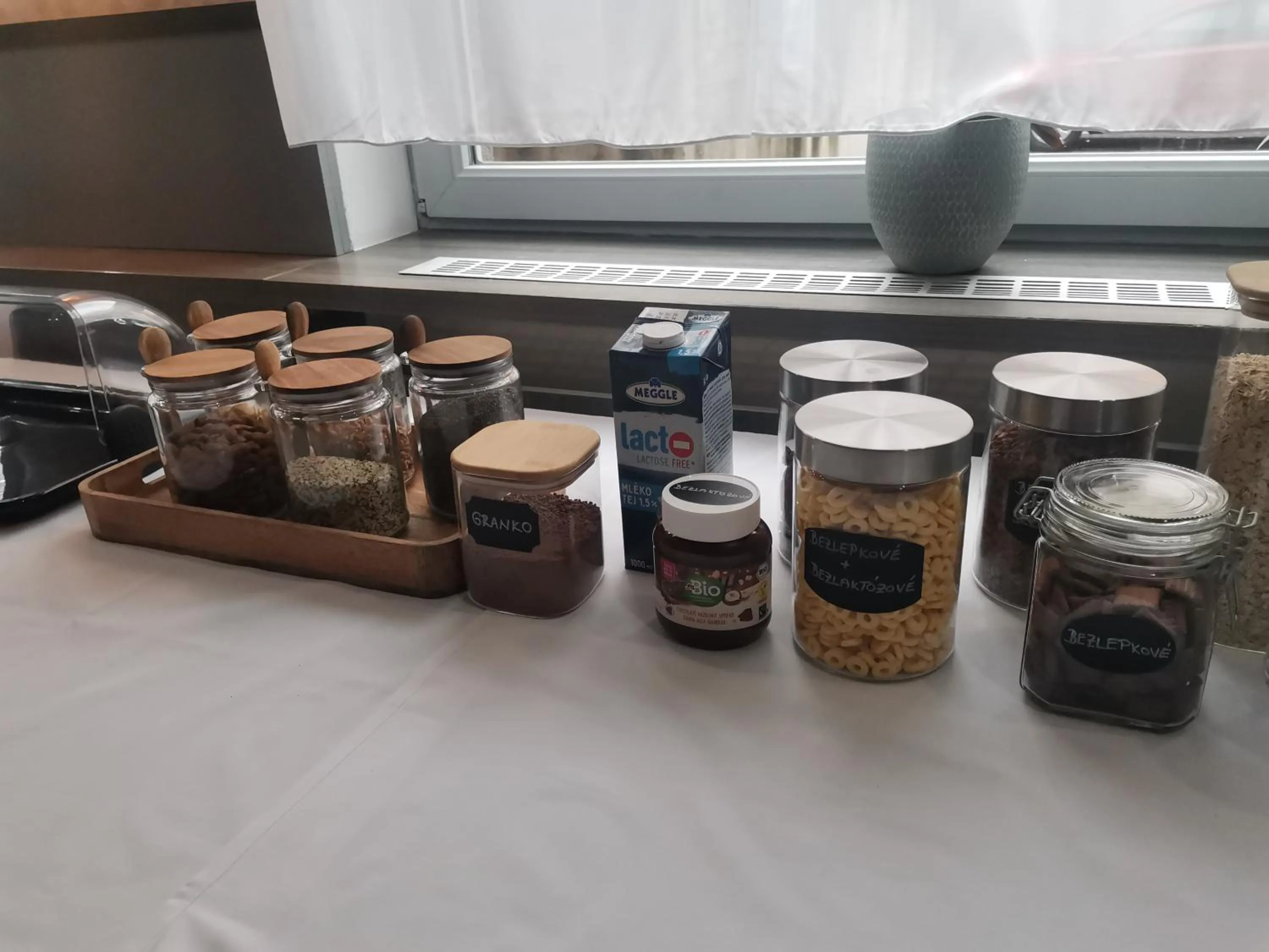 Breakfast in Hotel Monde